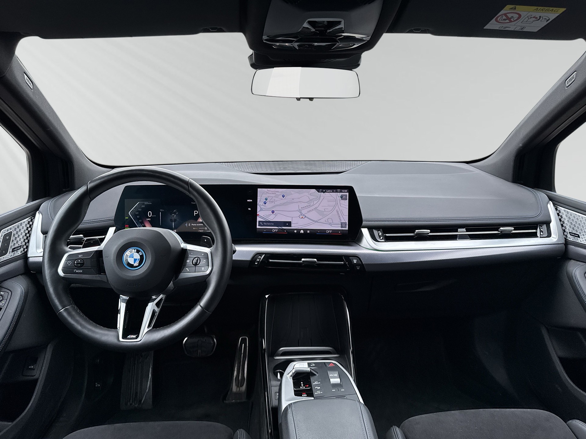 BMW 230e xDrive Active Tourer M Sport-image-5