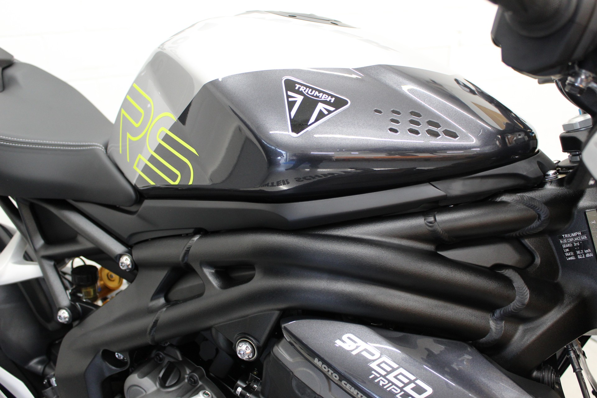 TRIUMPH Speed Triple 1200 RS-image-5