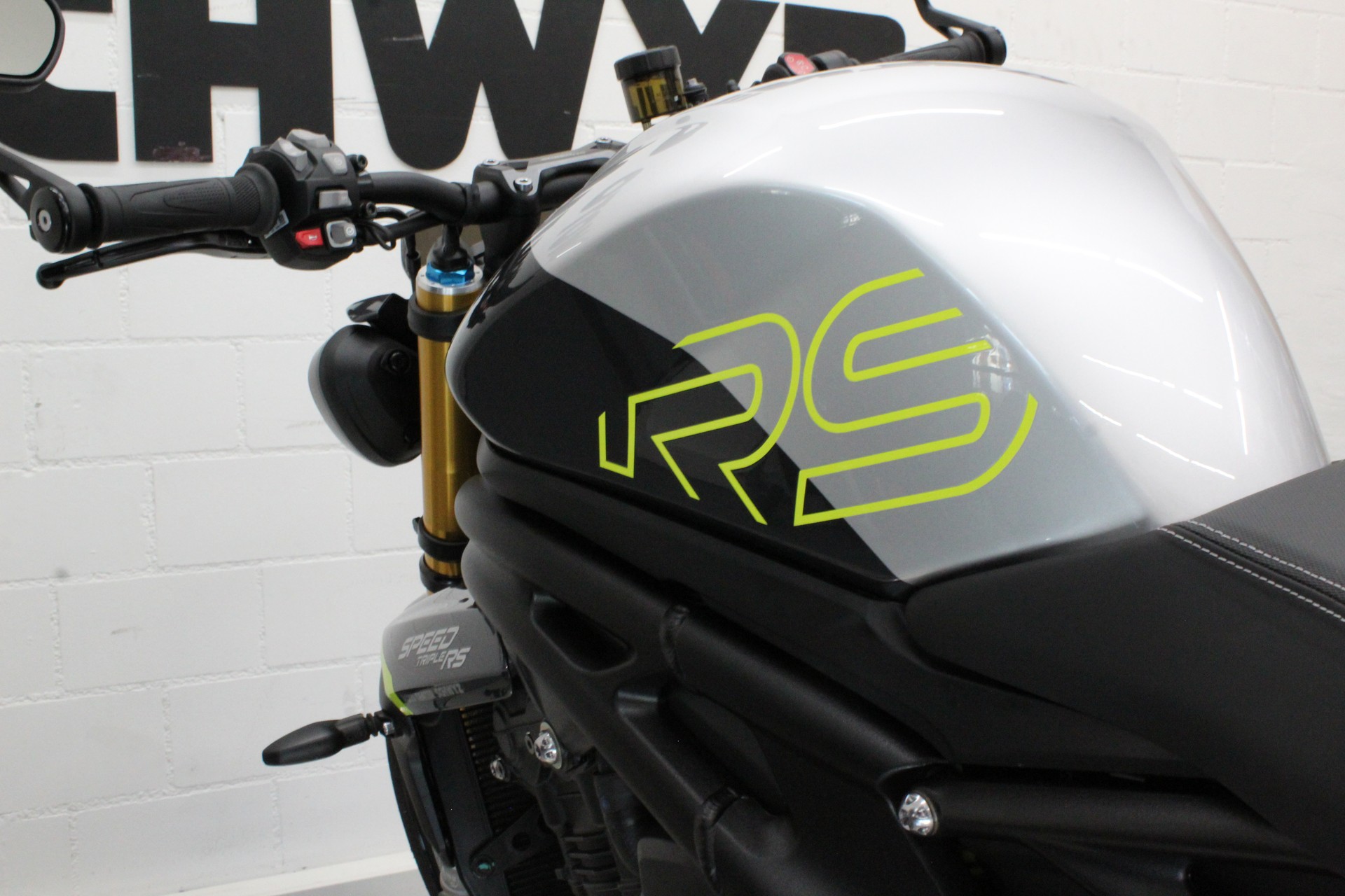 TRIUMPH Speed Triple 1200 RS-image-4
