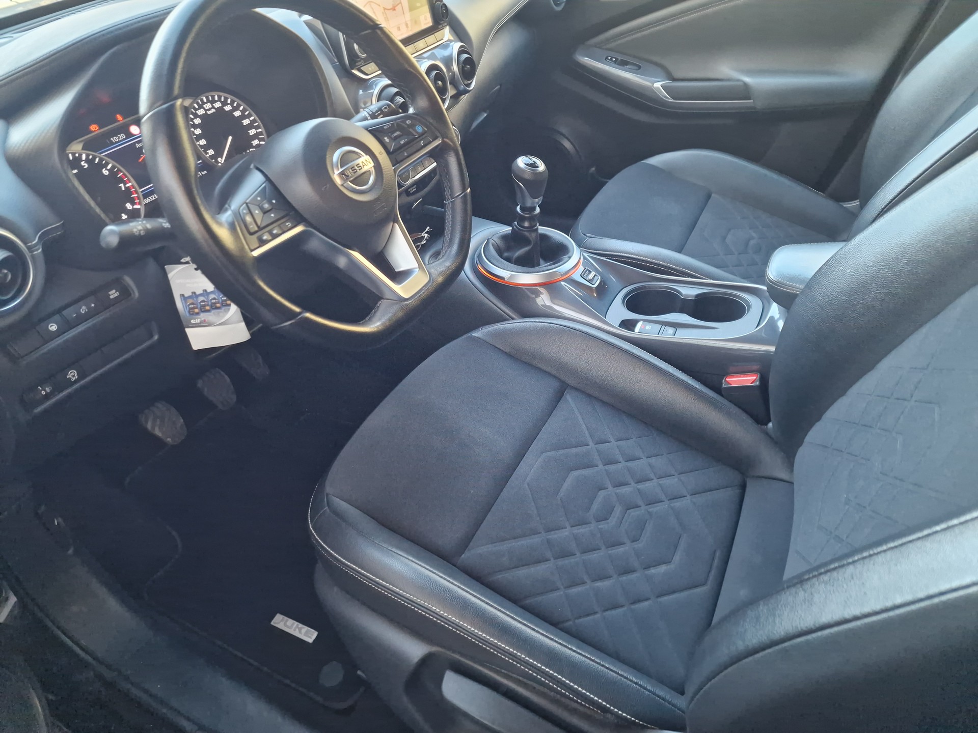 NISSAN Juke 1.0 DIG-T N-Connecta-image-11