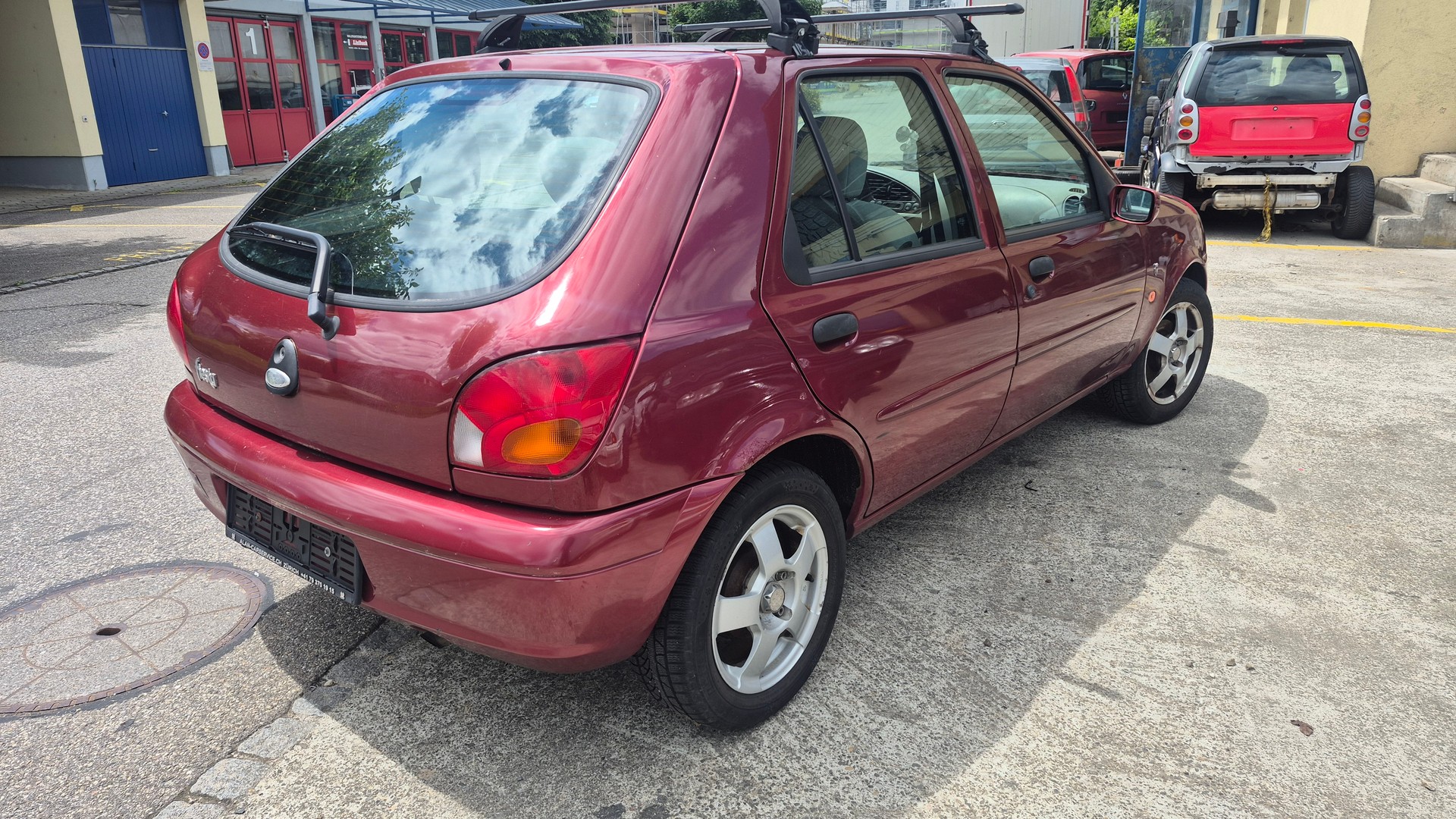 FORD Fiesta 1.2i 16V Ghia-image-4