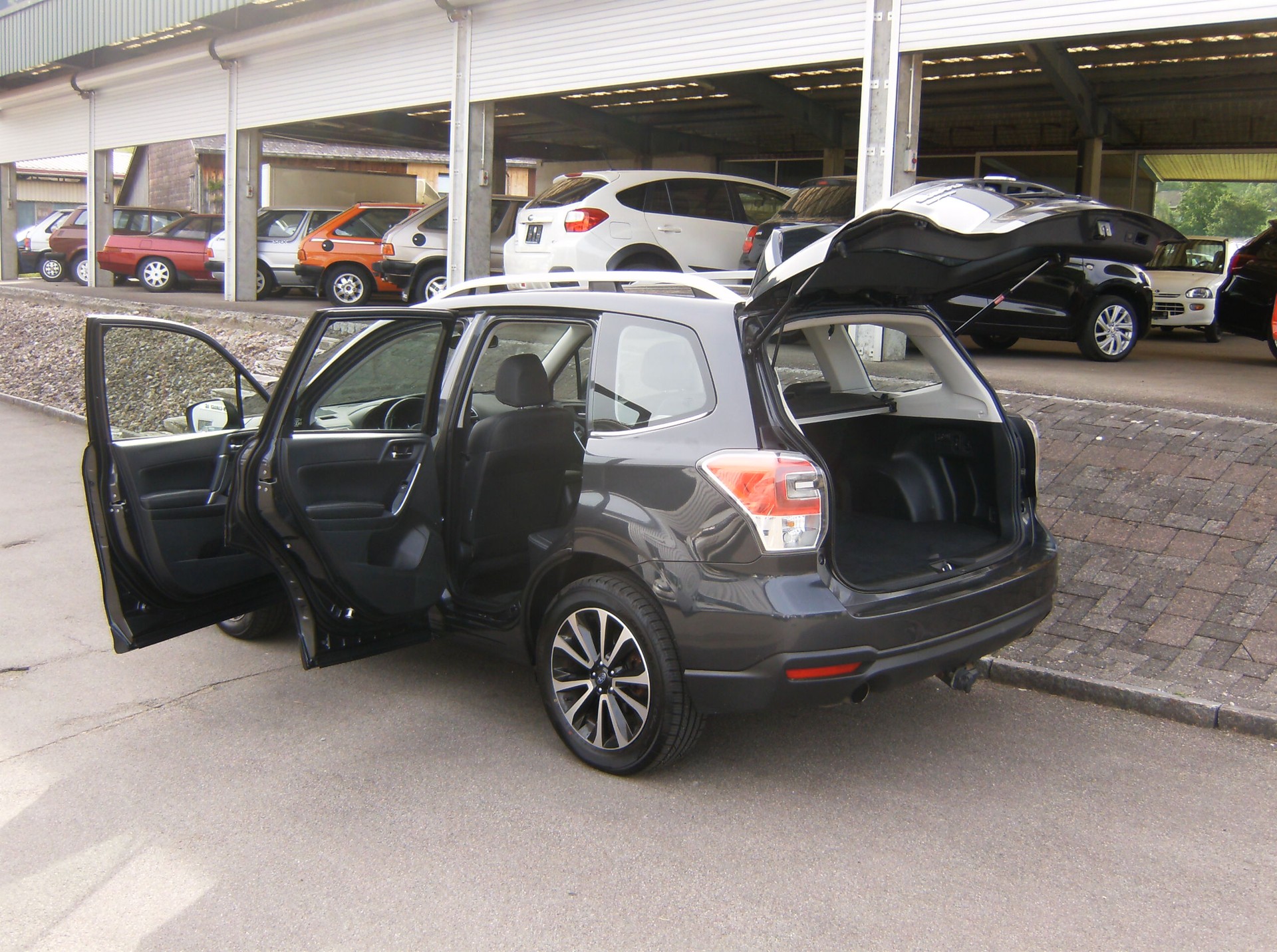 SUBARU Forester 2.0XT Sport Lineartronic-image-4