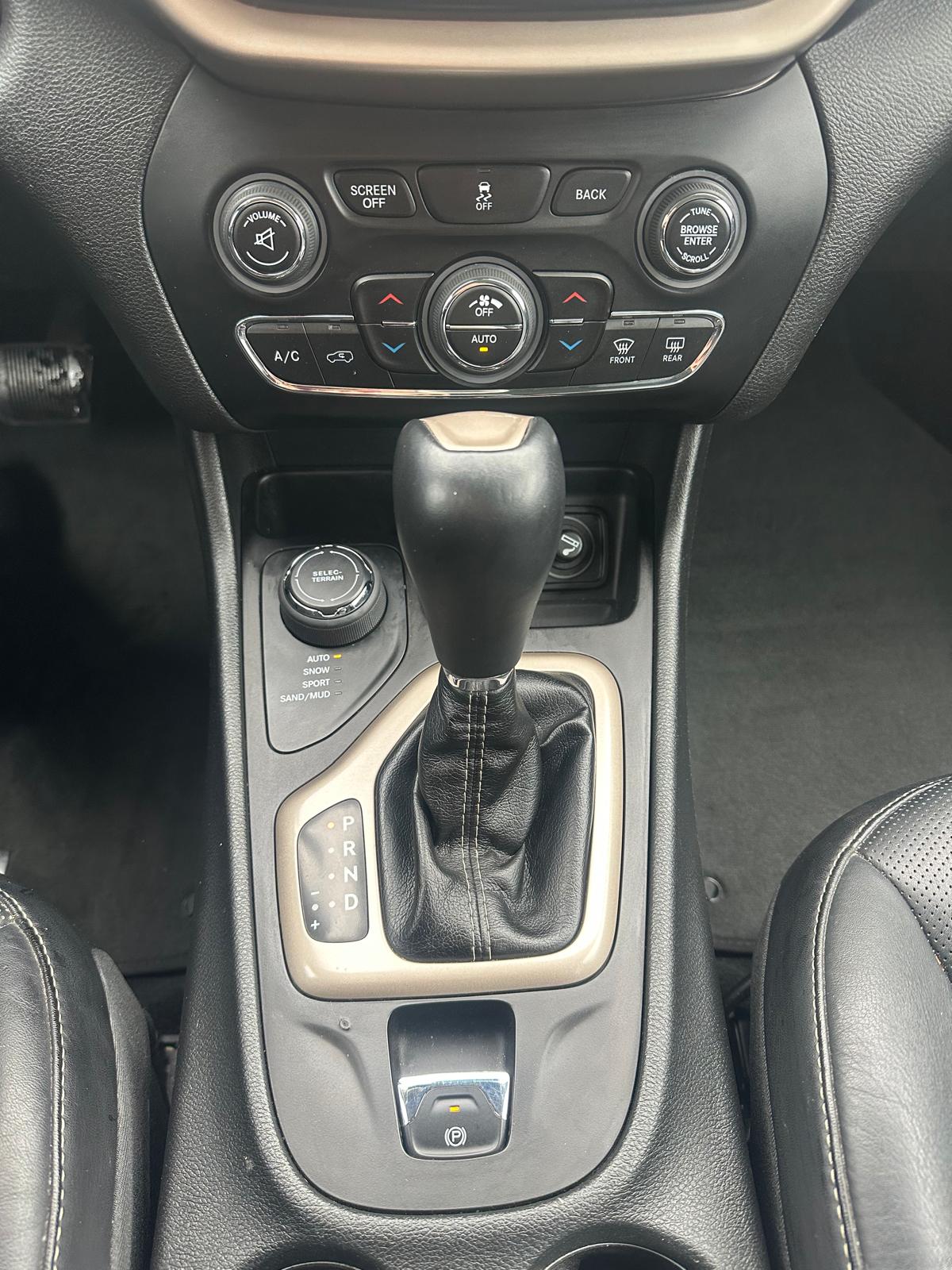 JEEP Cherokee 3.2 Trailhawk AWD 9ATX-image-17