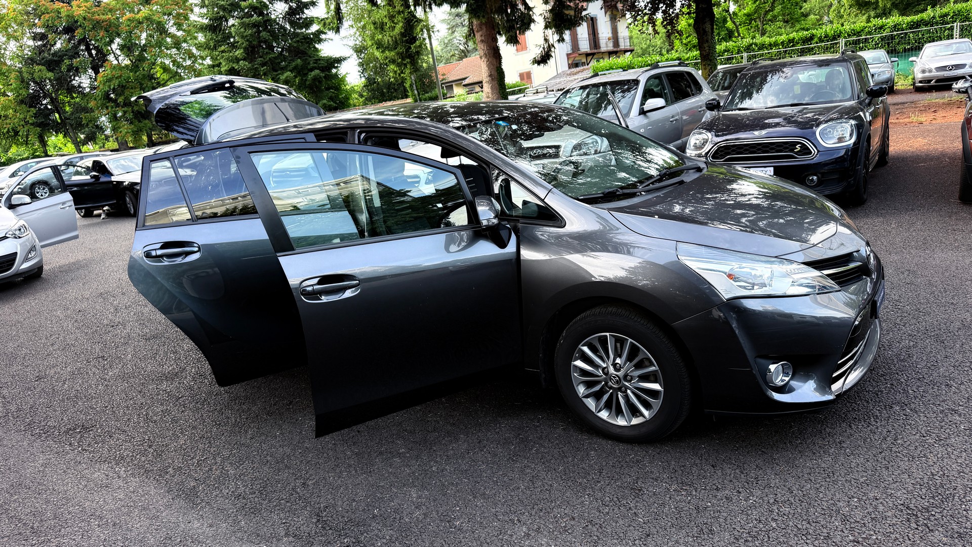TOYOTA Verso 1.8 Sol-image-14