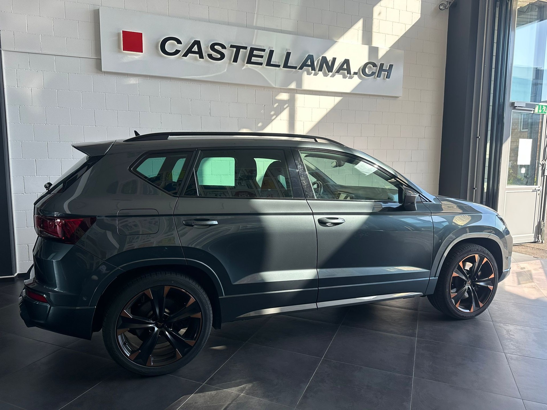 CUPRA Ateca 2.0TSI 4Drive DSG-image-1
