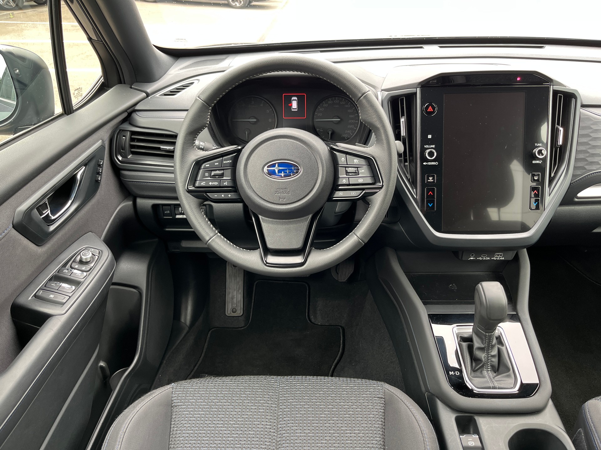 SUBARU Forester 2.0i e-Boxer Swiss Plus Lineartronic-image-10