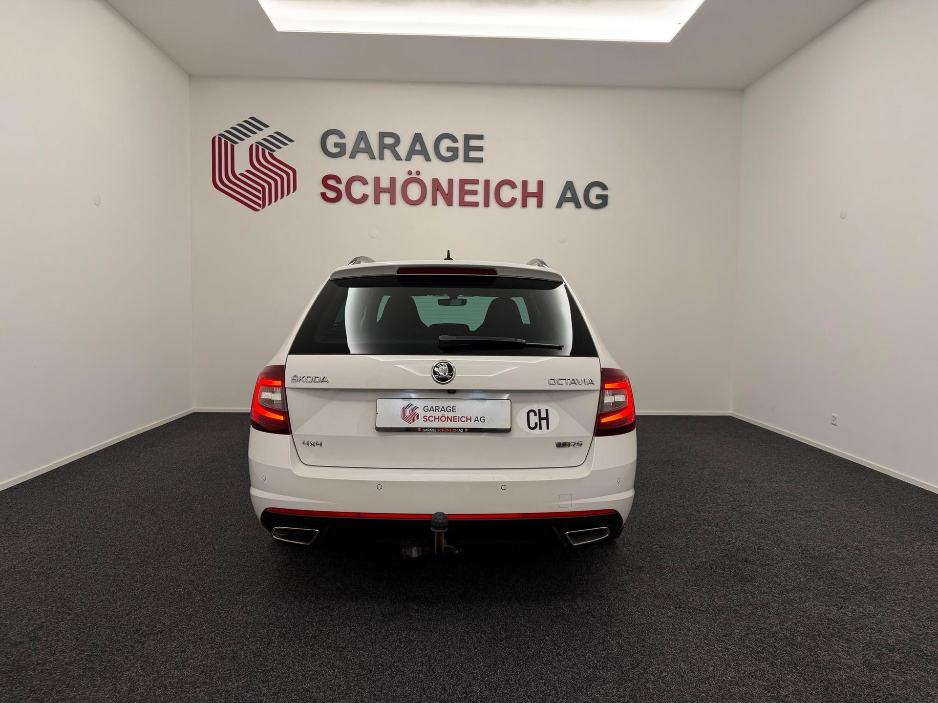 SKODA Octavia Combi 2.0 TDI 184 RS 4x4 DSG-image-5
