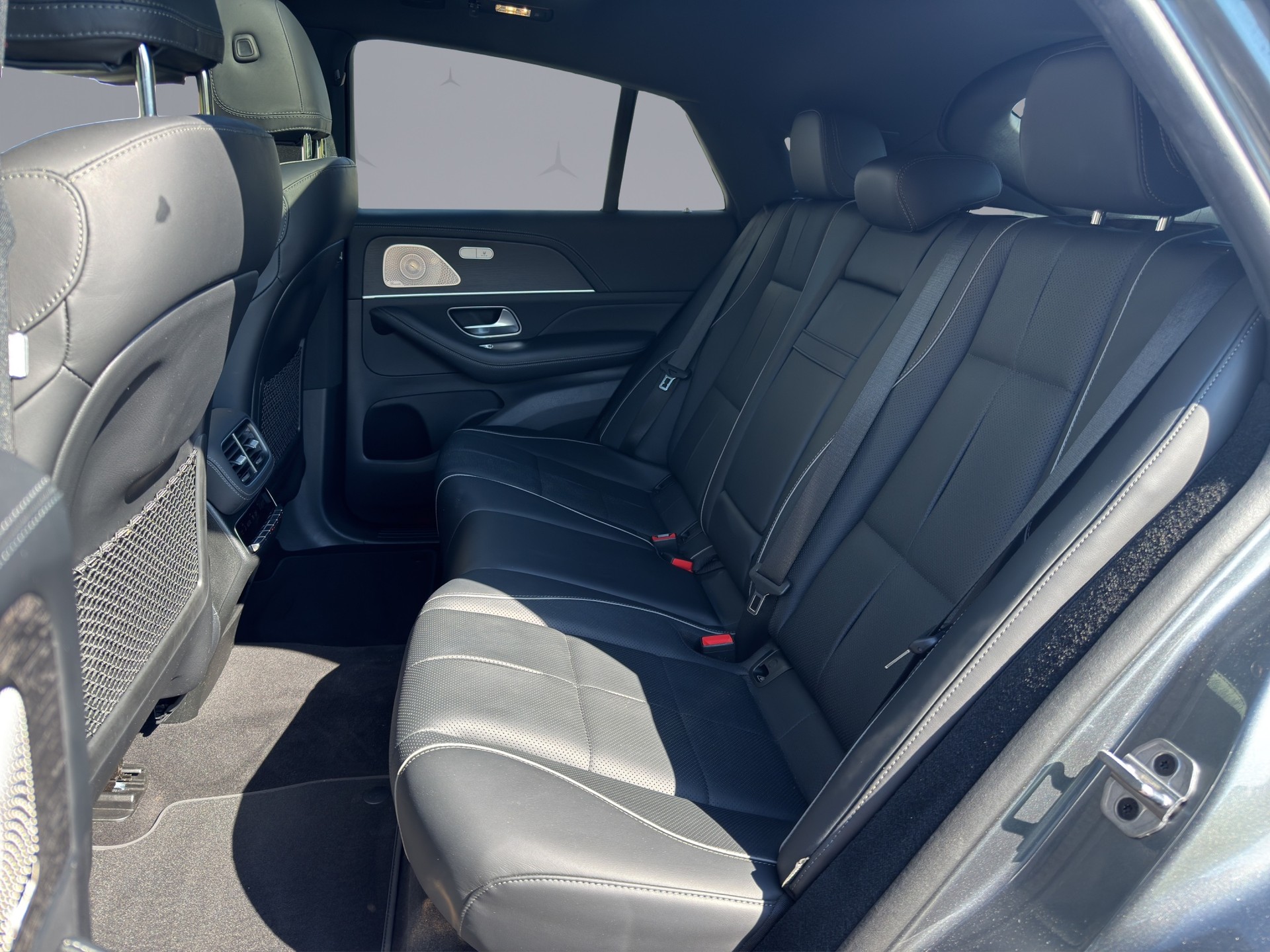 MERCEDES-BENZ GLE 350 e 4matic Coupé AMG Line-image-12