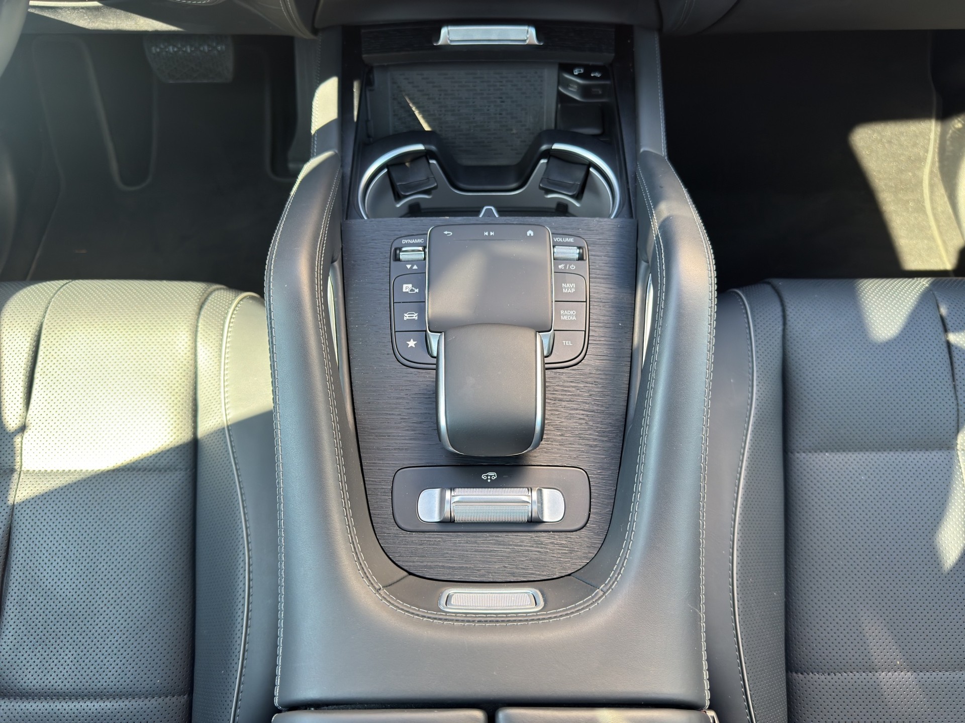 MERCEDES-BENZ GLE 350 e 4matic Coupé AMG Line-image-14