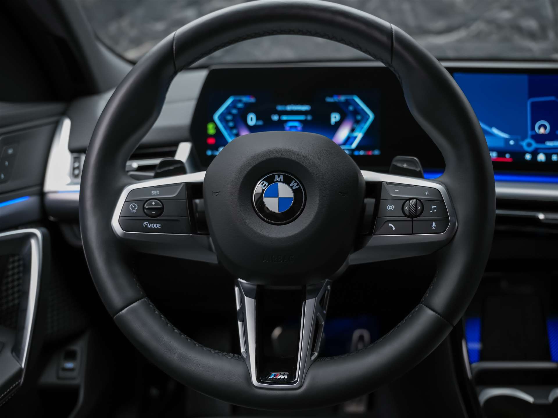 BMW X2 sDrive 20i M Sport *Werksgarantie*El. Sitze mit Memory*Lenkradheizung*-image-23