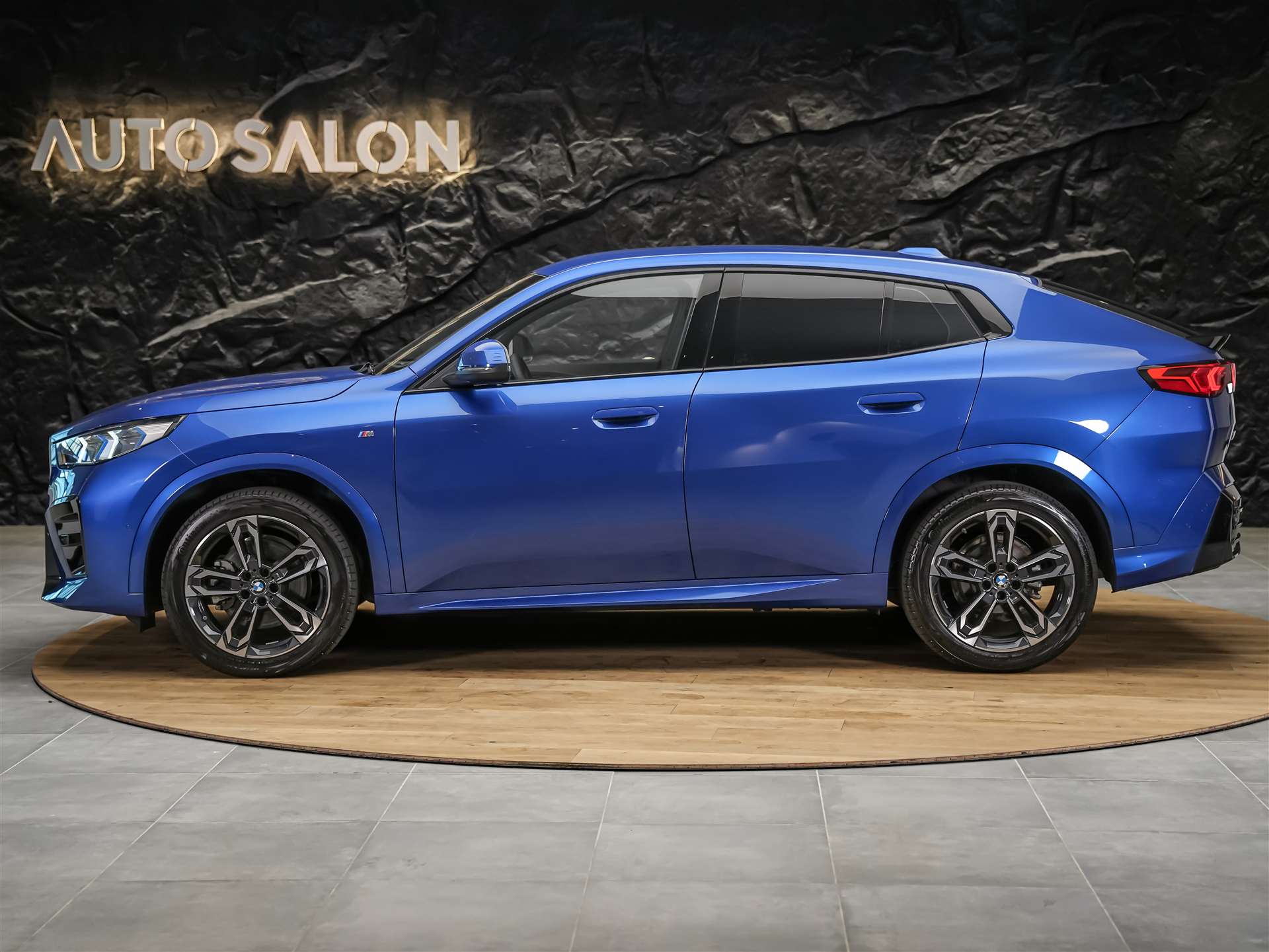 BMW X2 sDrive 20i M Sport *Werksgarantie*El. Sitze mit Memory*Lenkradheizung*-image-1