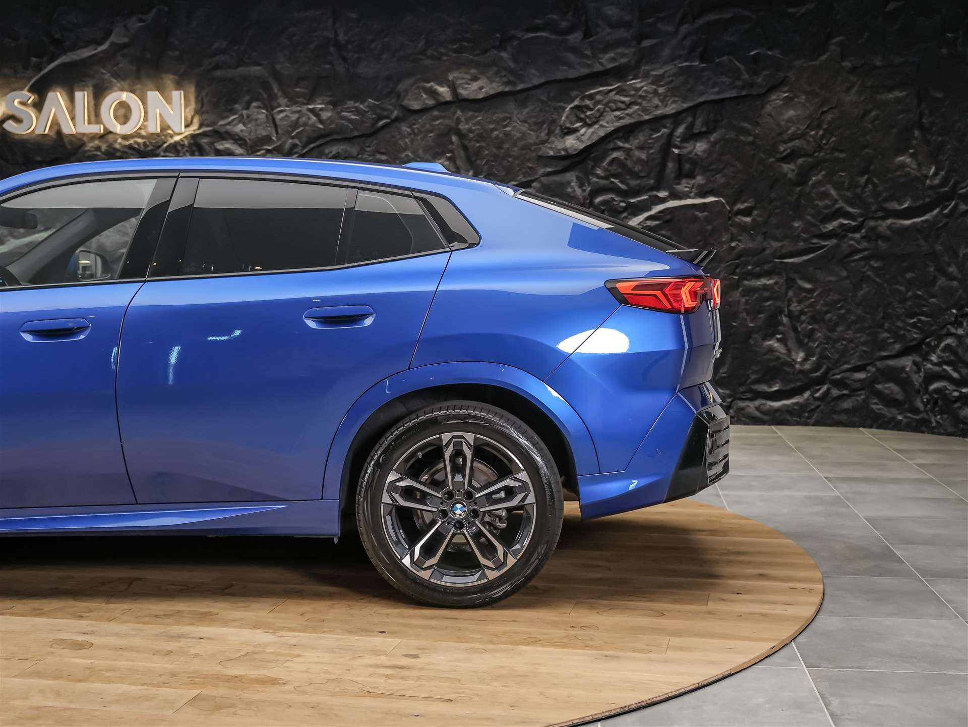 BMW X2 sDrive 20i M Sport *Werksgarantie*El. Sitze mit Memory*Lenkradheizung*-image-14