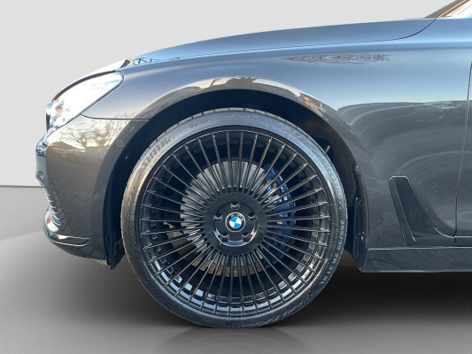 BMW 750Ld xDrive-image-7