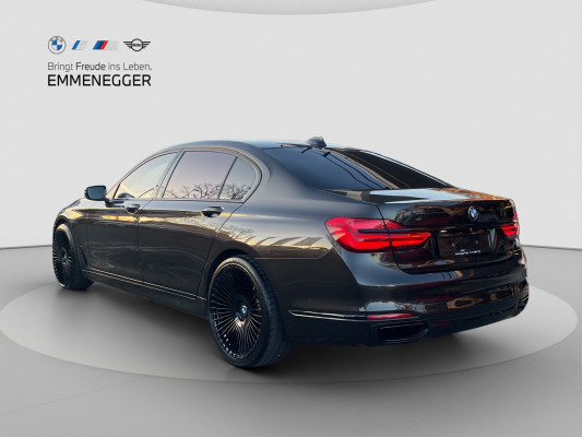 BMW 750Ld xDrive-showroom-element-2