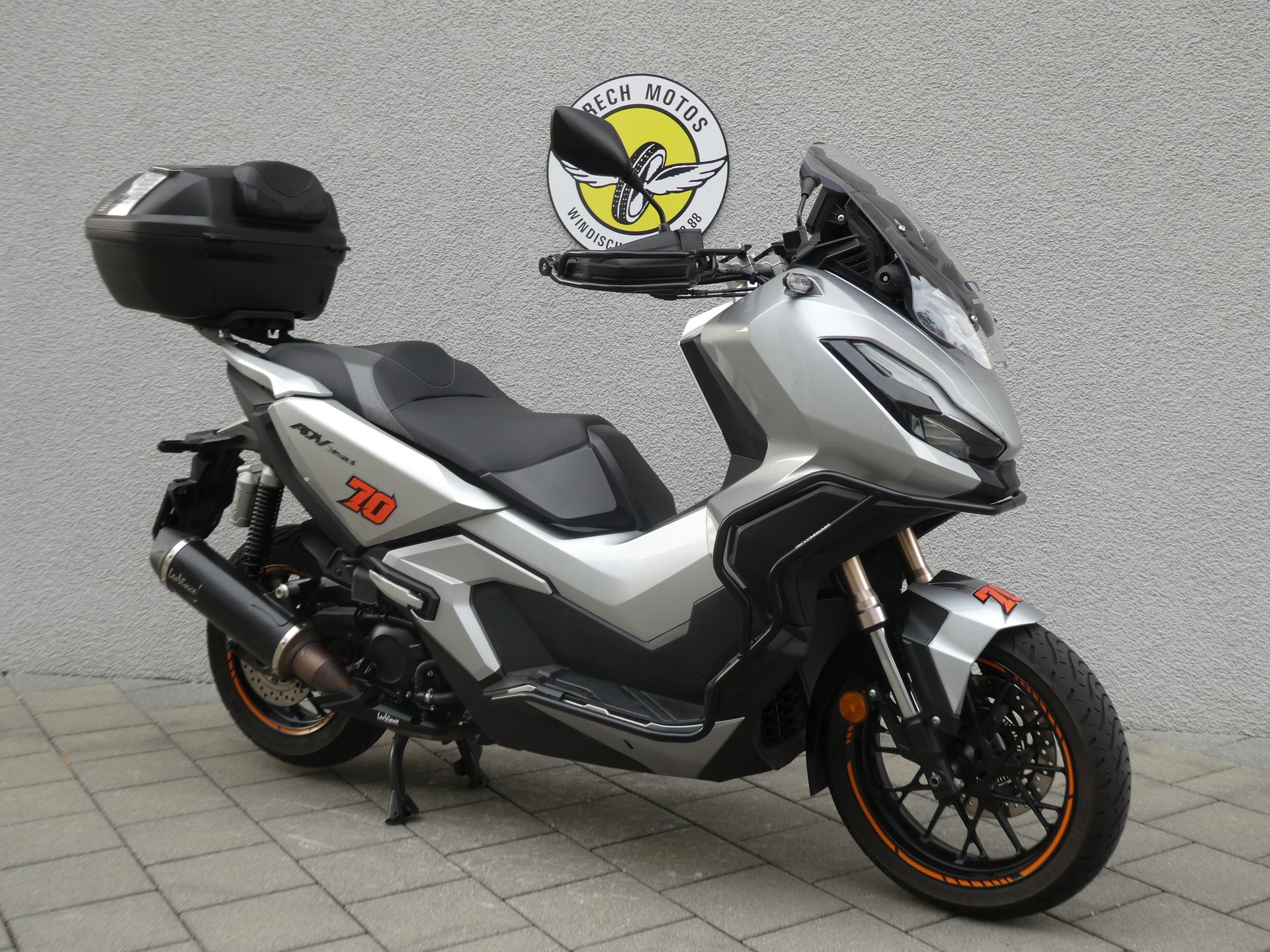 HONDA ADV 350