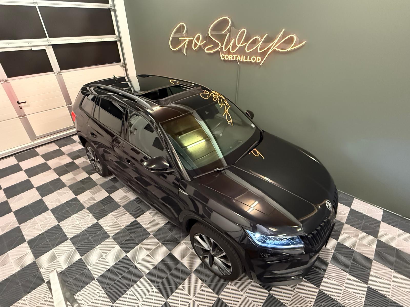 SKODA Kodiaq 2.0 TSI 4x4 Sport Line-image-6
