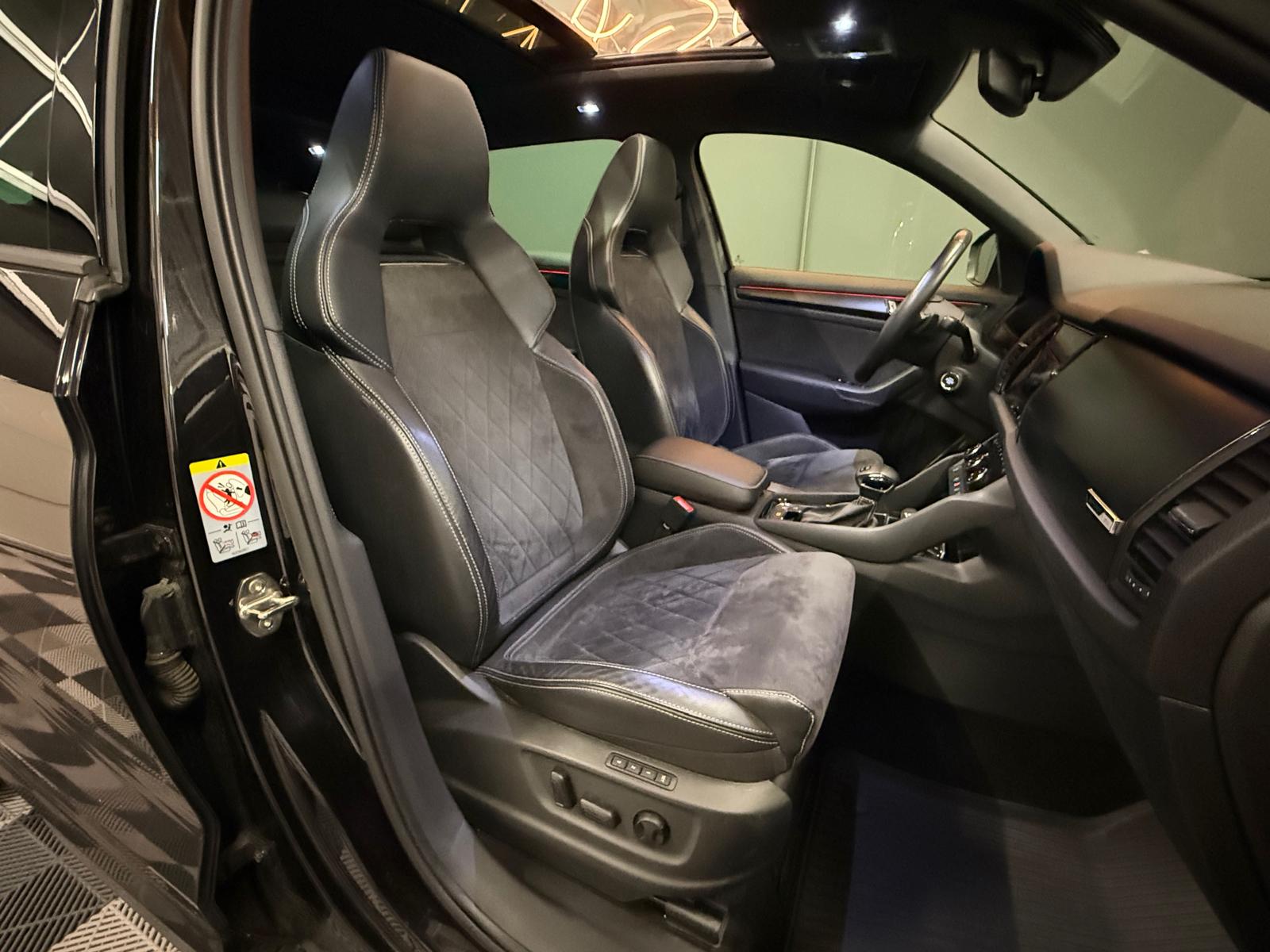 SKODA Kodiaq 2.0 TSI 4x4 Sport Line-image-10