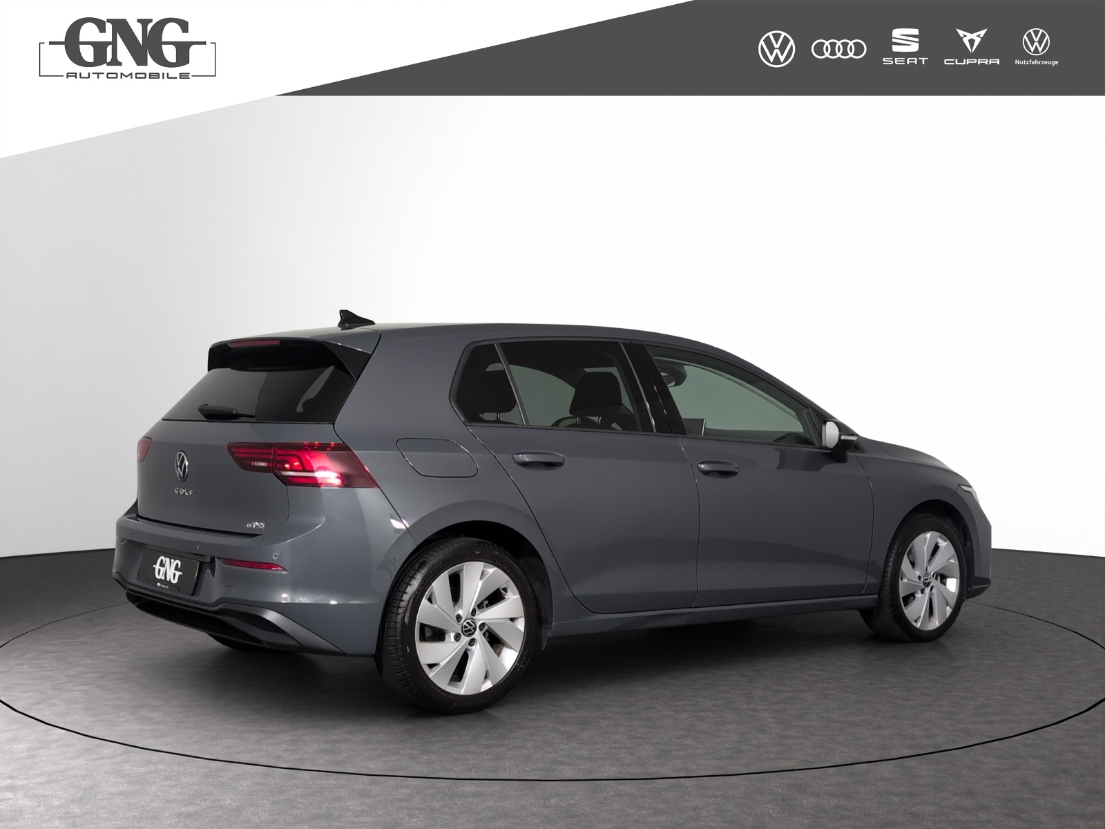 VW Golf 1.5 e TSI mHEV Life DSG-image-2