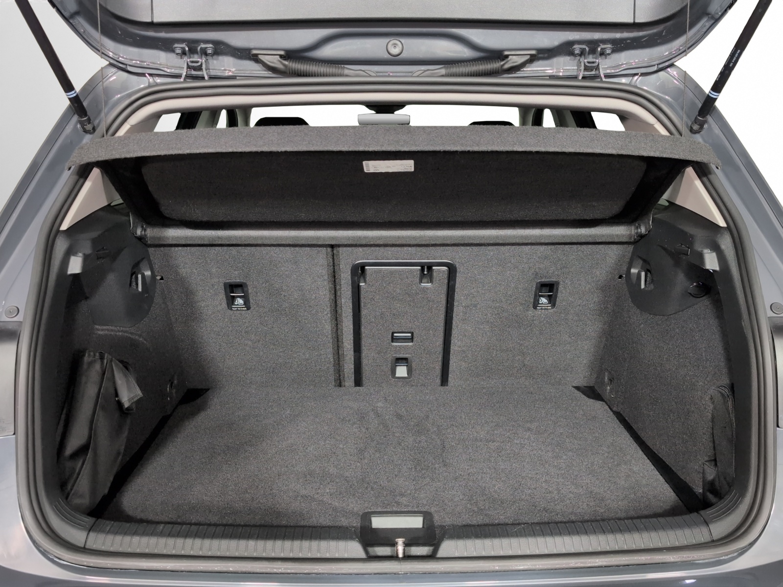 VW Golf 1.5 e TSI mHEV Life DSG-image-14