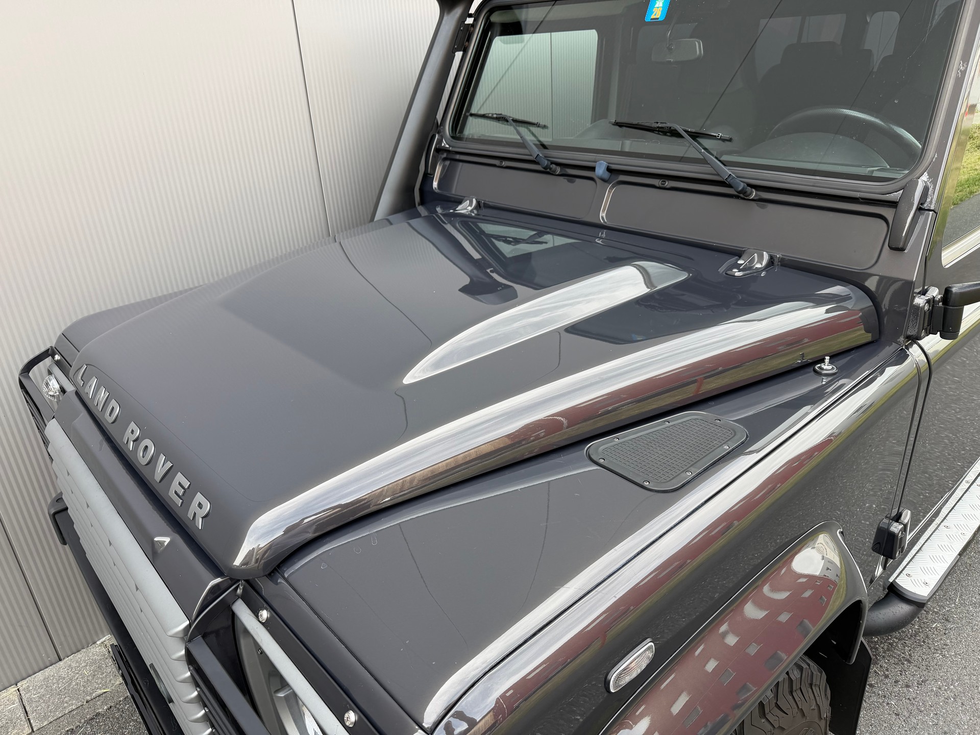 LAND ROVER Defender 110 2.2 TD4 *Havana*-image-19