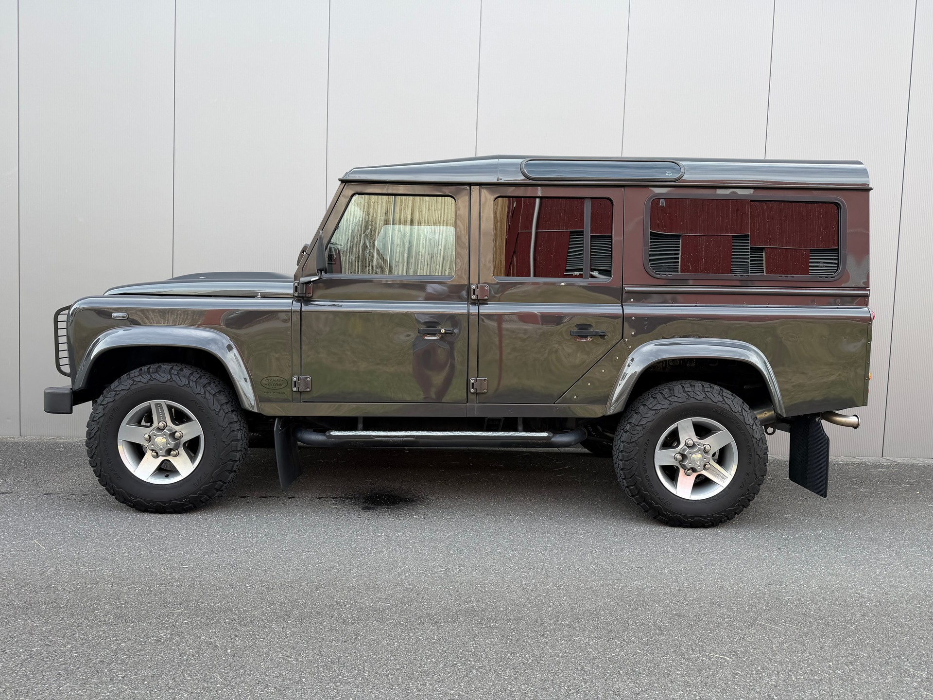 LAND ROVER Defender 110 2.2 TD4 *Havana*-image-1