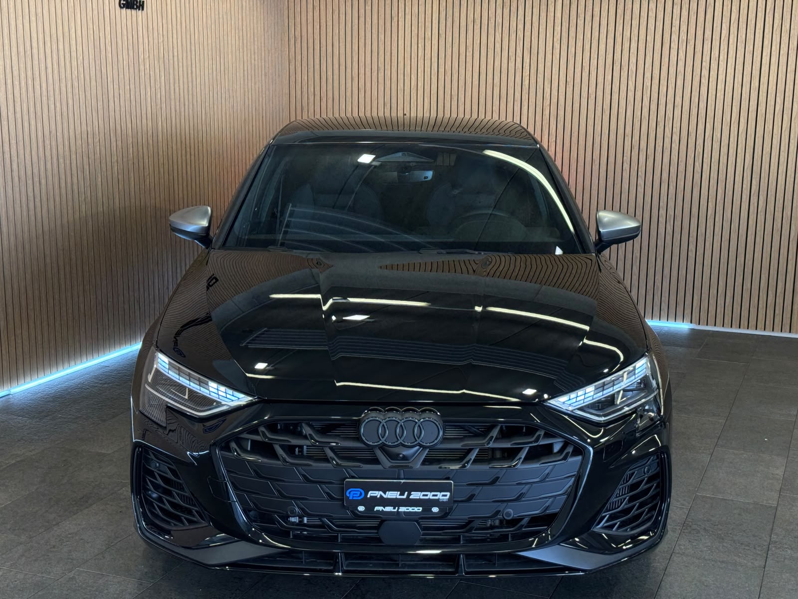 AUDI S3 Limousine TFSI quattro S-tronic-image-1