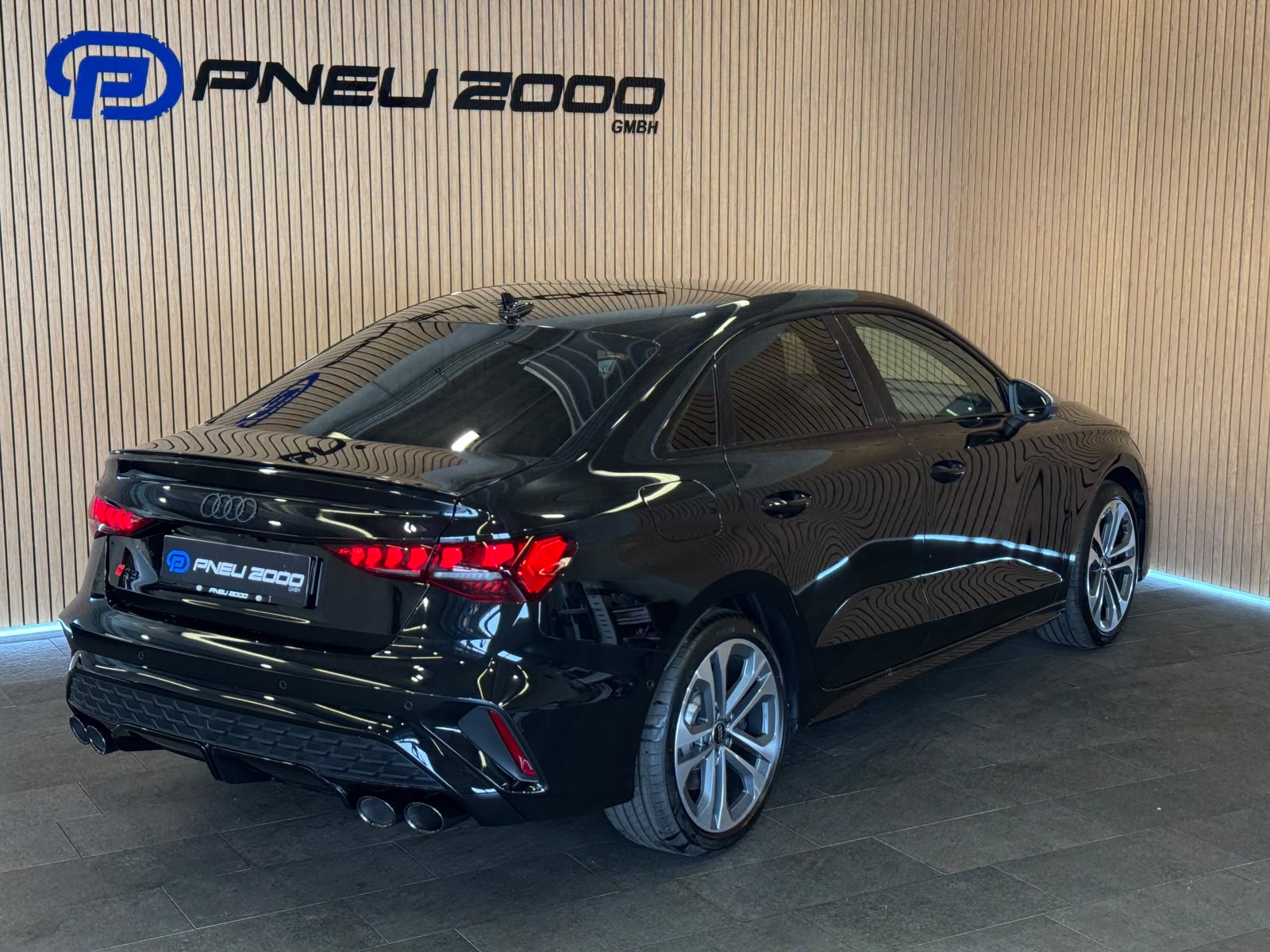 AUDI S3 Limousine TFSI quattro S-tronic-image-6