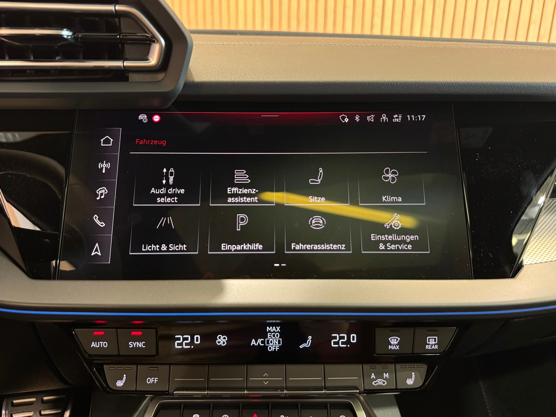 AUDI S3 Limousine TFSI quattro S-tronic-image-20