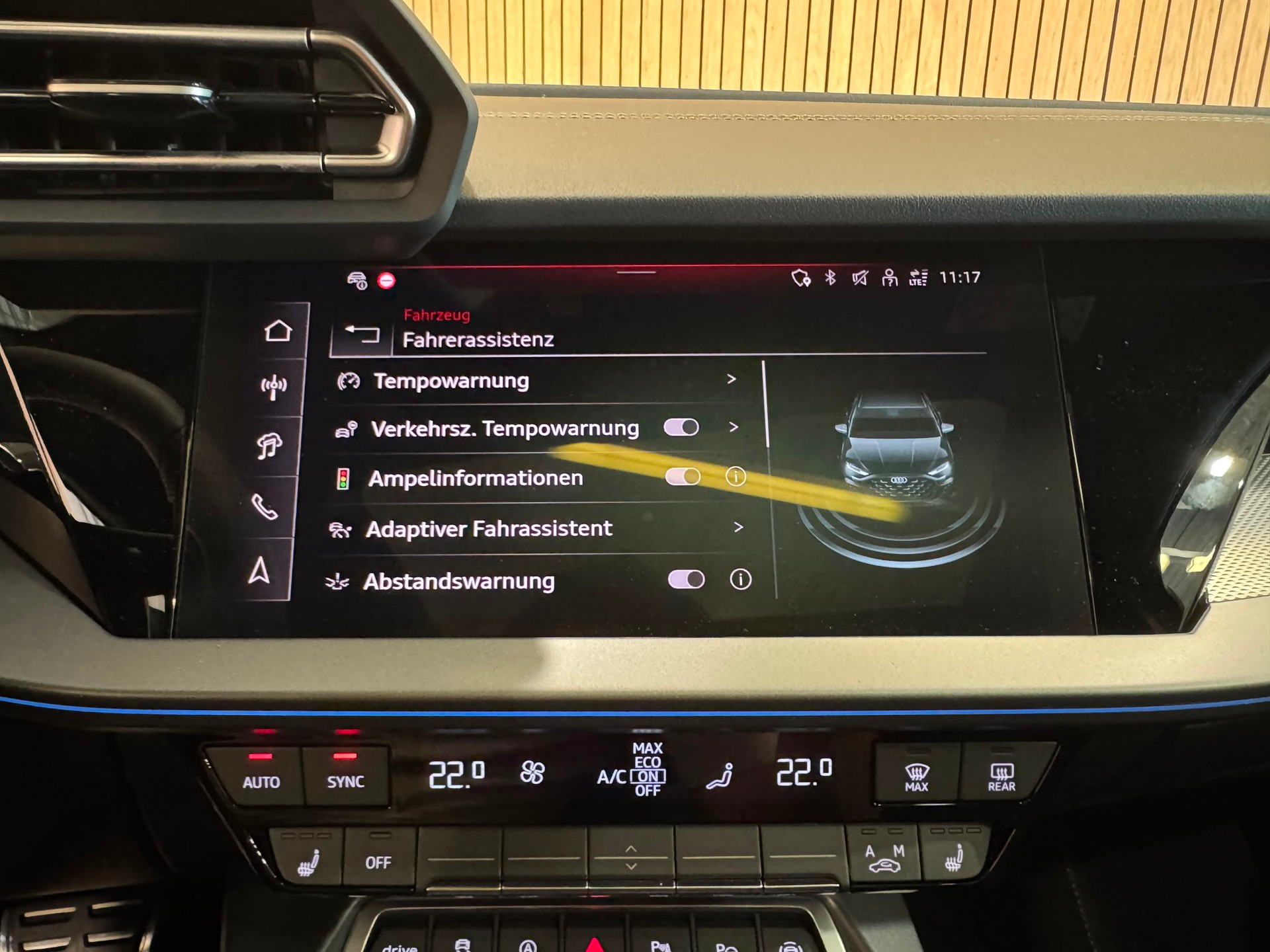 AUDI S3 Limousine TFSI quattro S-tronic-image-19