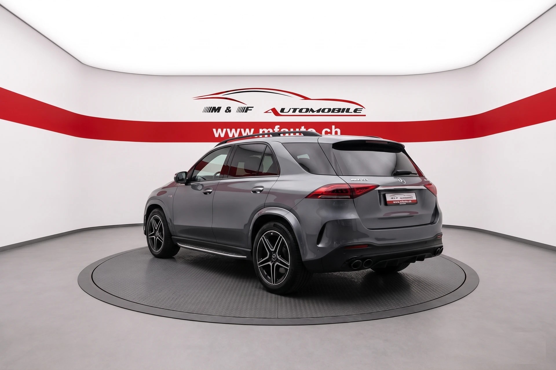 MERCEDES-BENZ GLE 53 AMG 4matic+ CH FAHRZEUG AUS 1. HAND-image-3