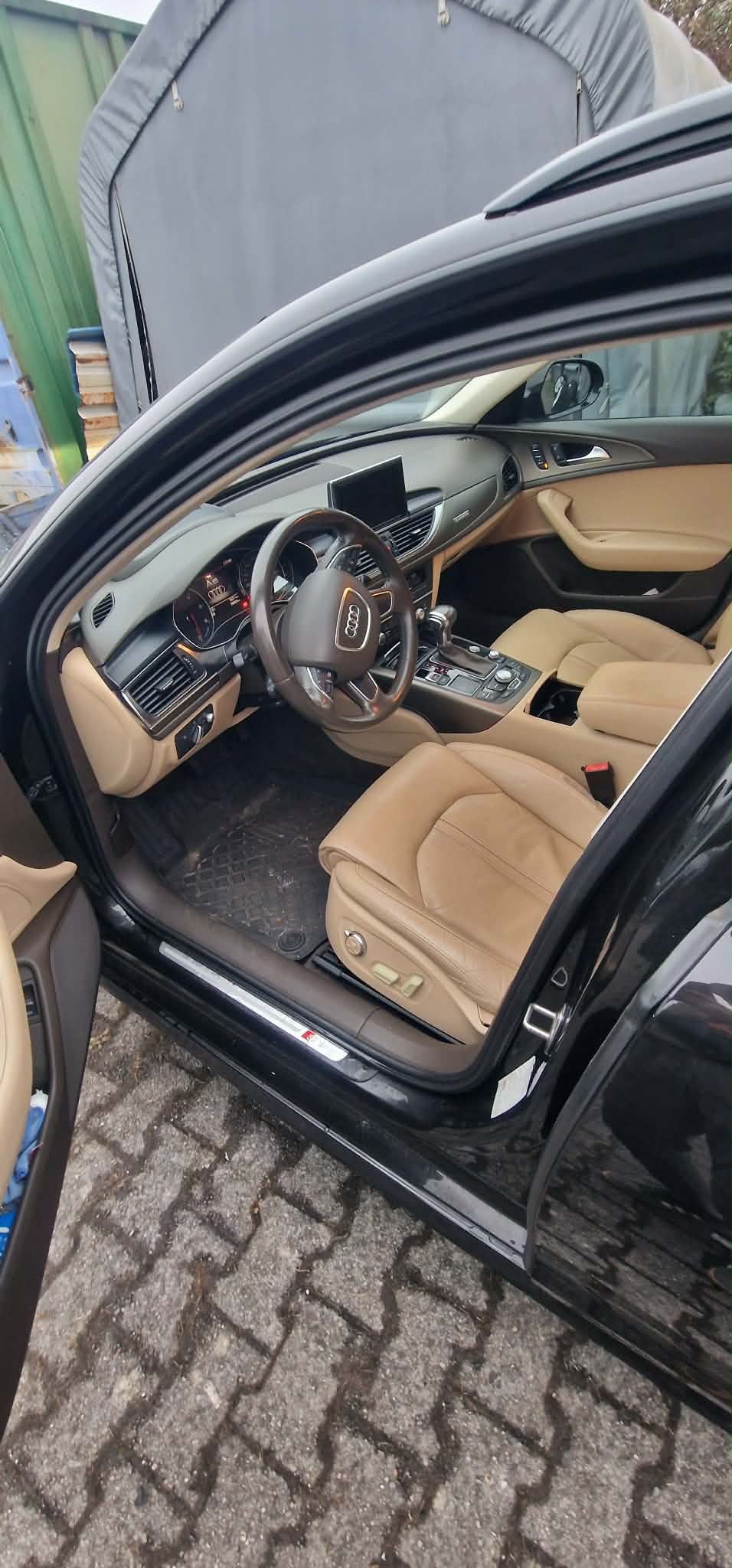 AUDI 3.0 V6 TDI 245 quattro S-Tr.-image-1