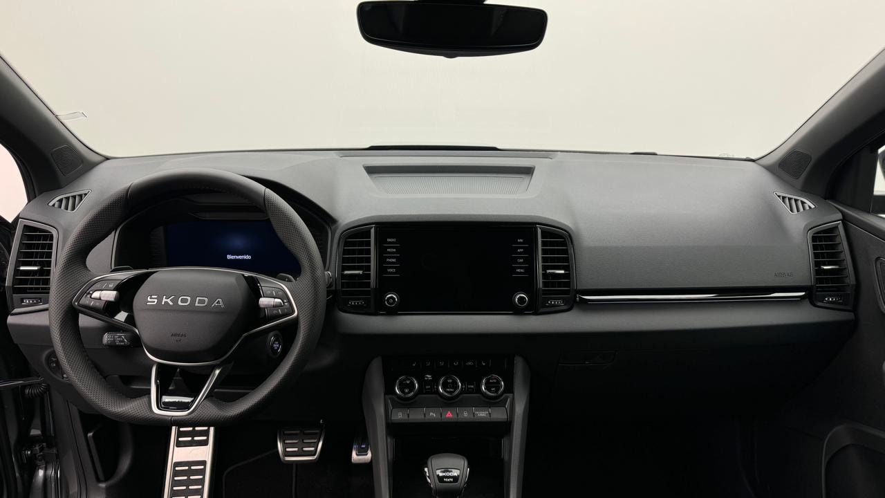 SKODA Karoq 2.0 TSI SportLine 4x4 DSG-image-5