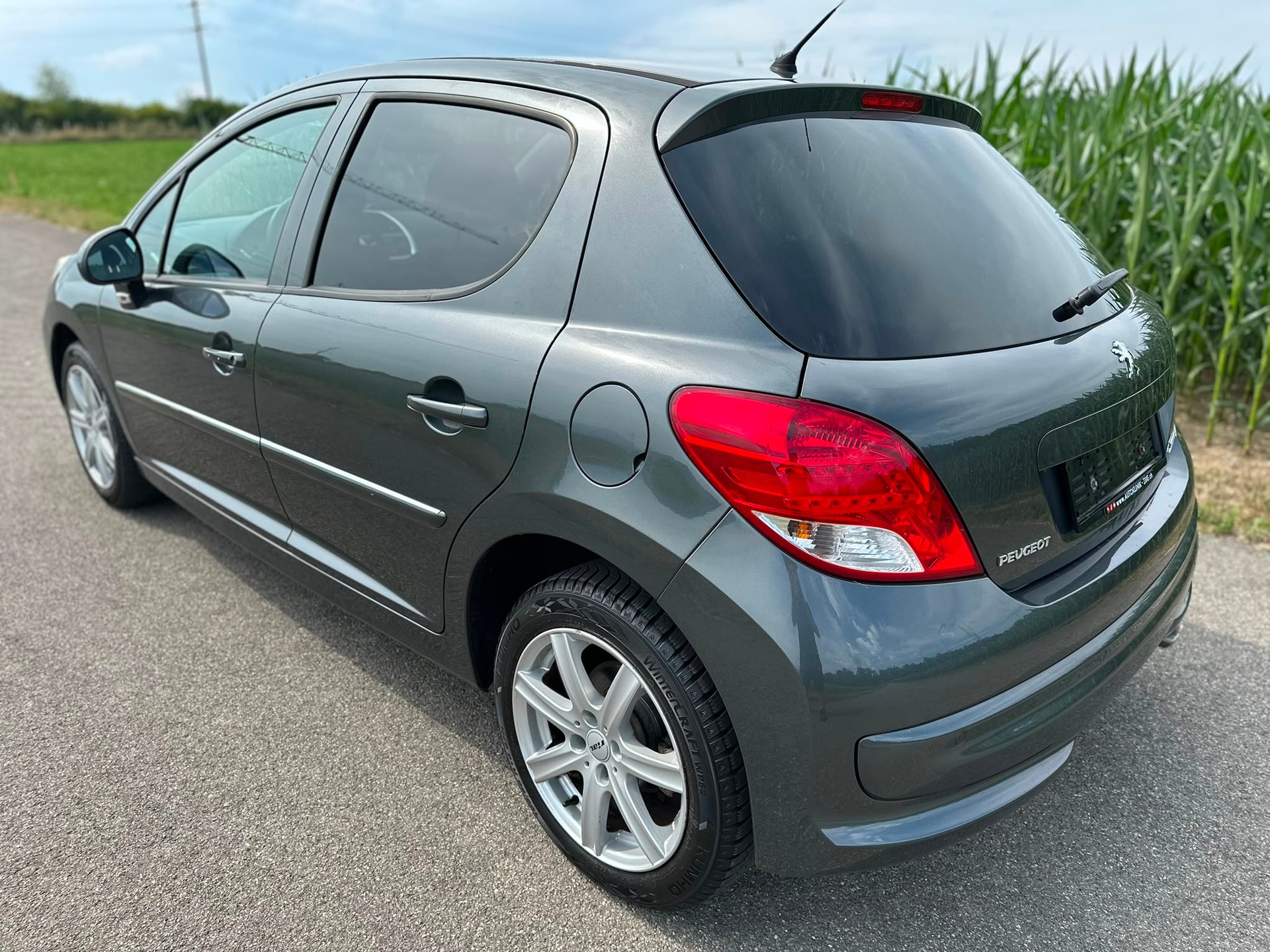 PEUGEOT 207 1.6 16V Lion Edition-image-7