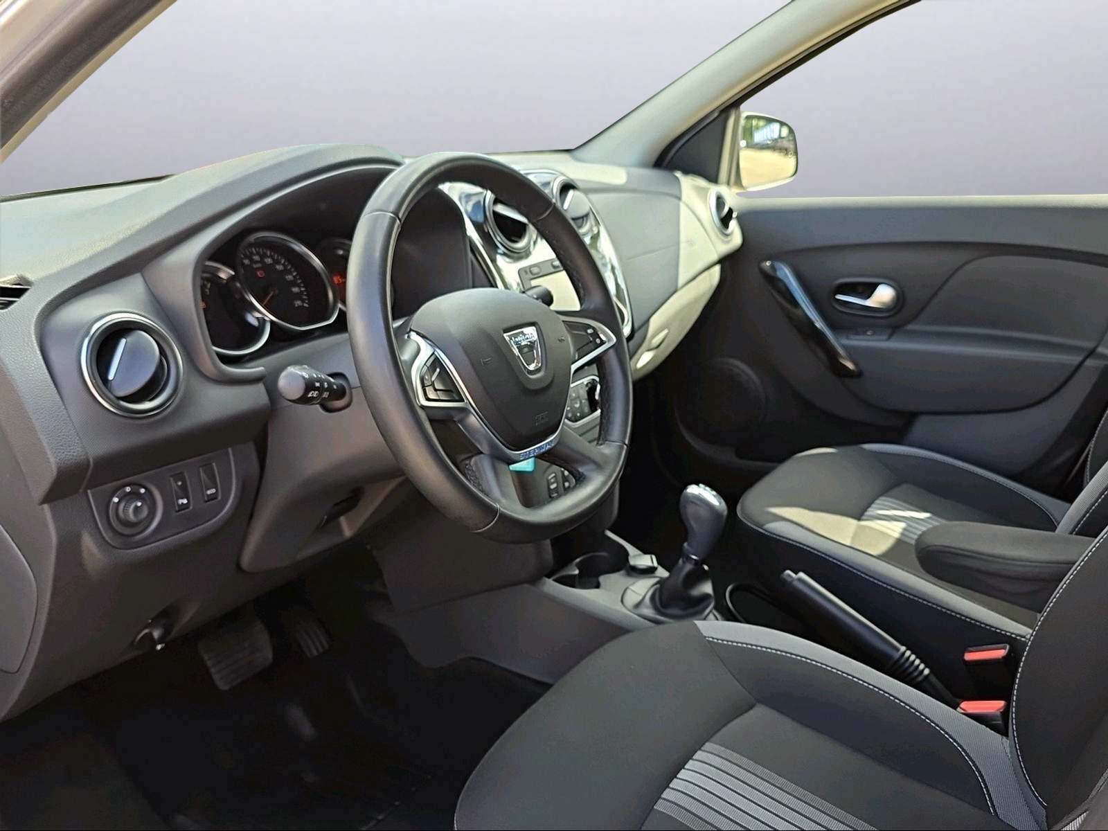 DACIA Sandero 0.9 TCe Stepw. Unlim.2 E6c S/S-image-4