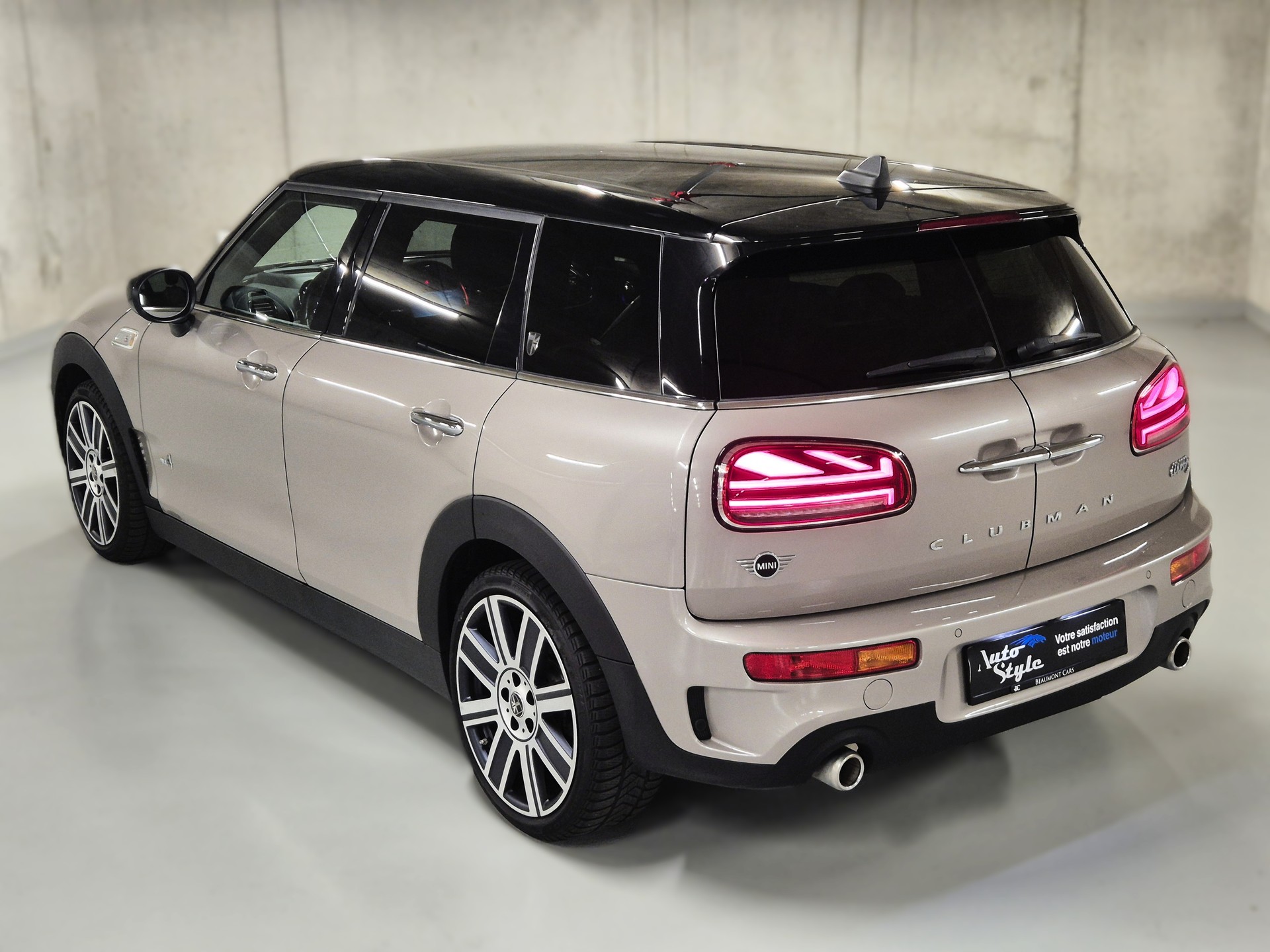 MINI Clubman Cooper S Trafalgar ALL4 Steptronic-image-4