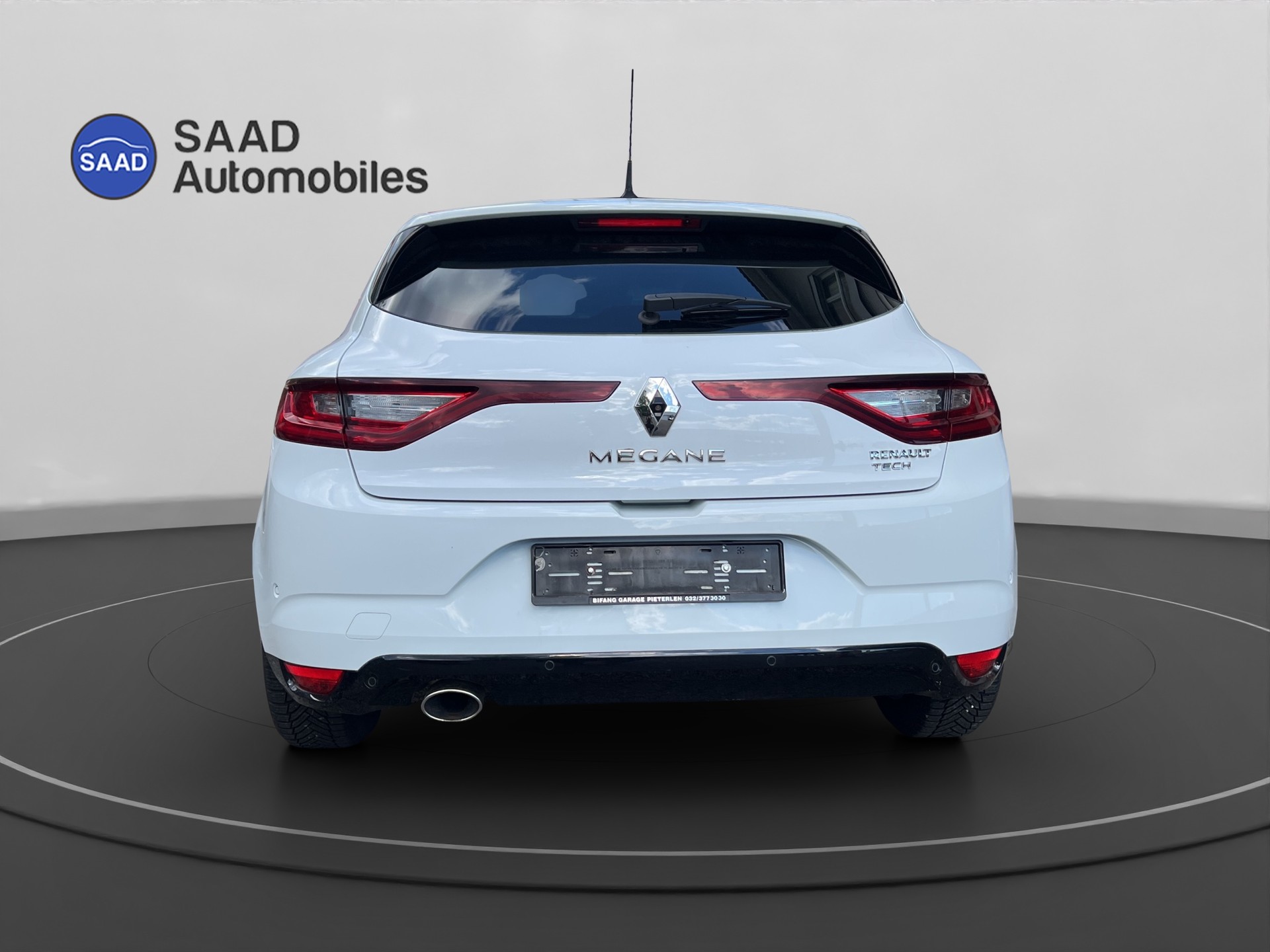 RENAULT Mégane 1.2 16V Turbo 90th Anniversary-image-4