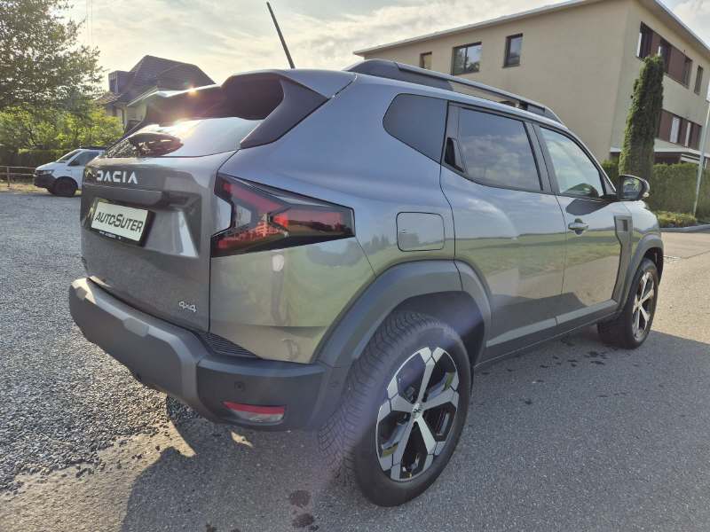 DACIA Duster 1.2 Hybrid Journey 4WD-image-2