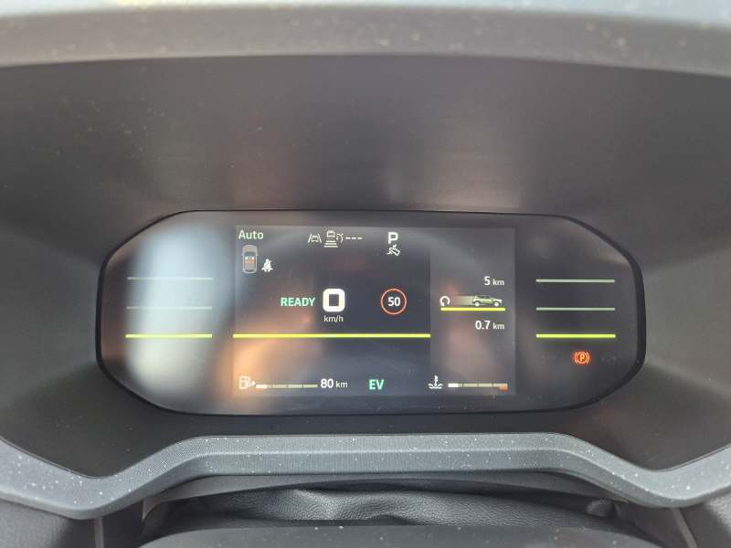 DACIA Duster 1.2 Hybrid Journey 4WD-image-6