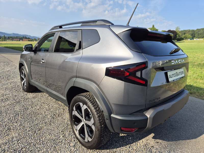 DACIA Duster 1.2 Hybrid Journey 4WD-image-3