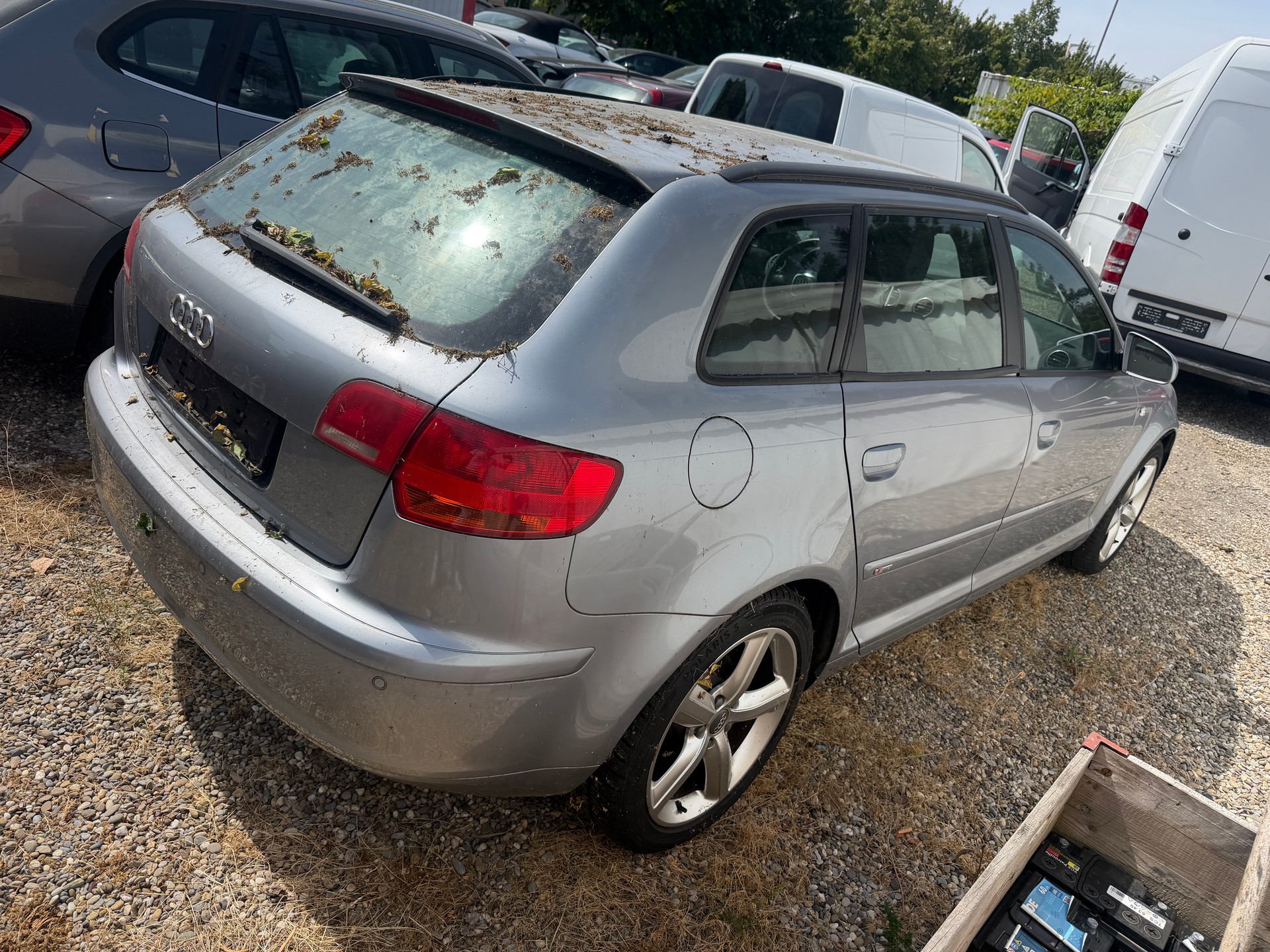 AUDI A3 Sportback 2.0 TDI SLine-image-3