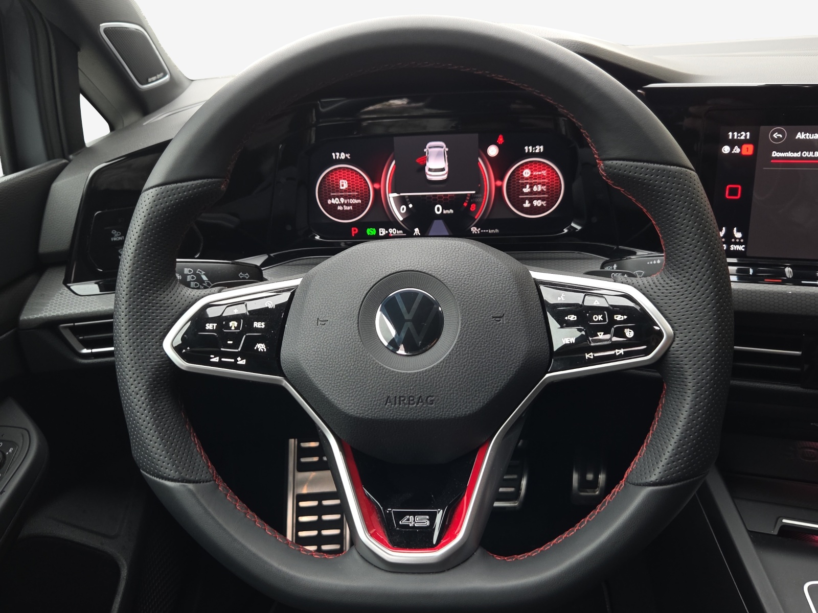 VW Golf 2.0 TSI GTI Clubsport DSG-image-9