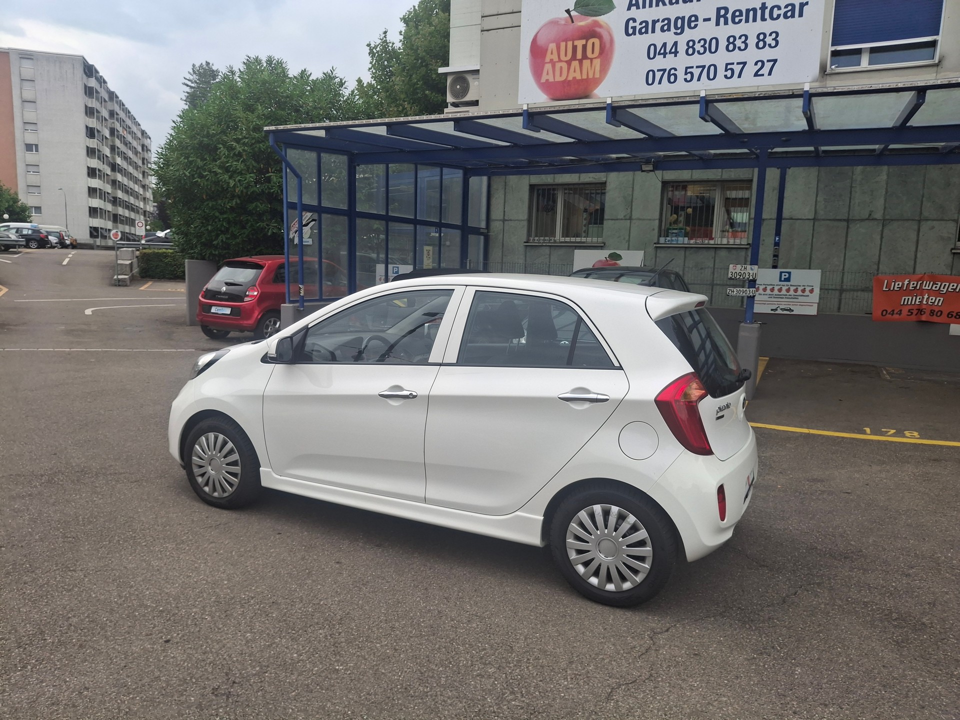 KIA Picanto 1.2 CVVT Style Automatic-image-15