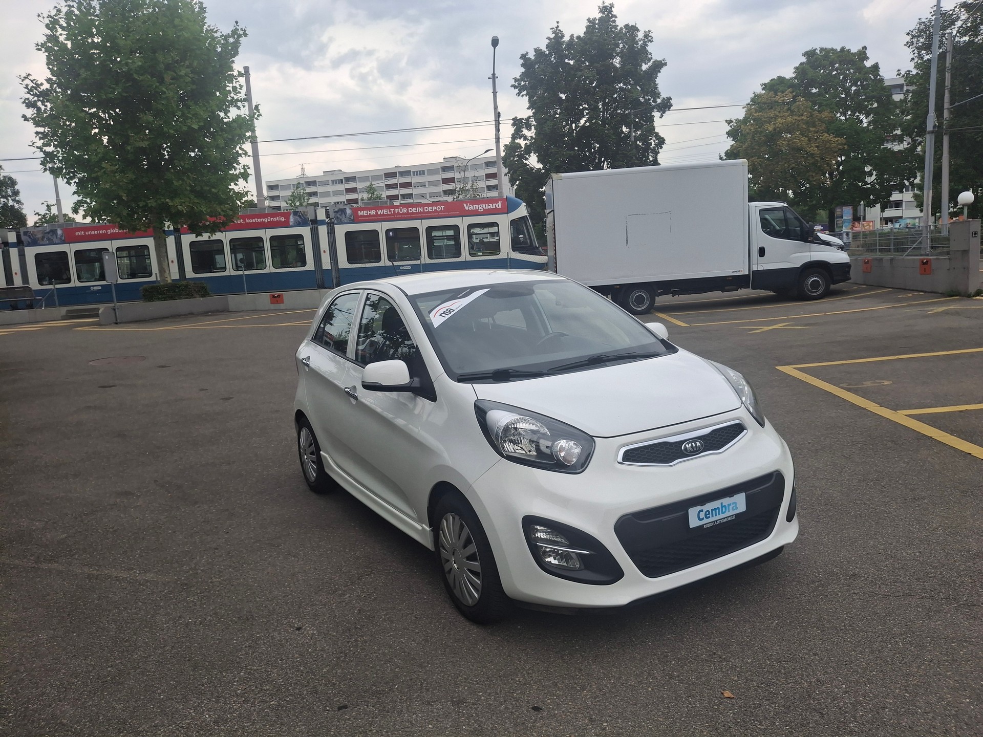 KIA Picanto 1.2 CVVT Style Automatic-image-3