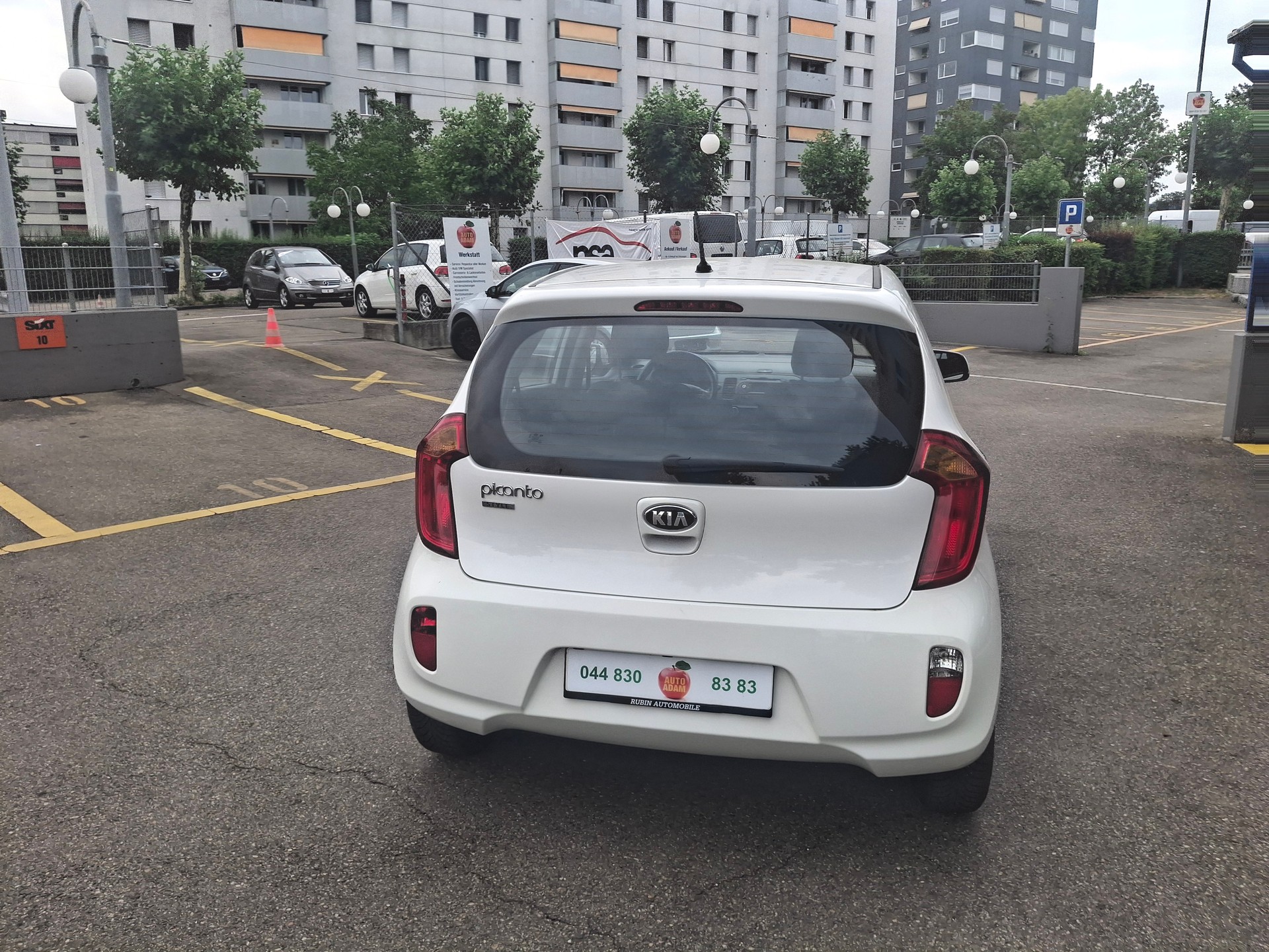 KIA Picanto 1.2 CVVT Style Automatic-image-12