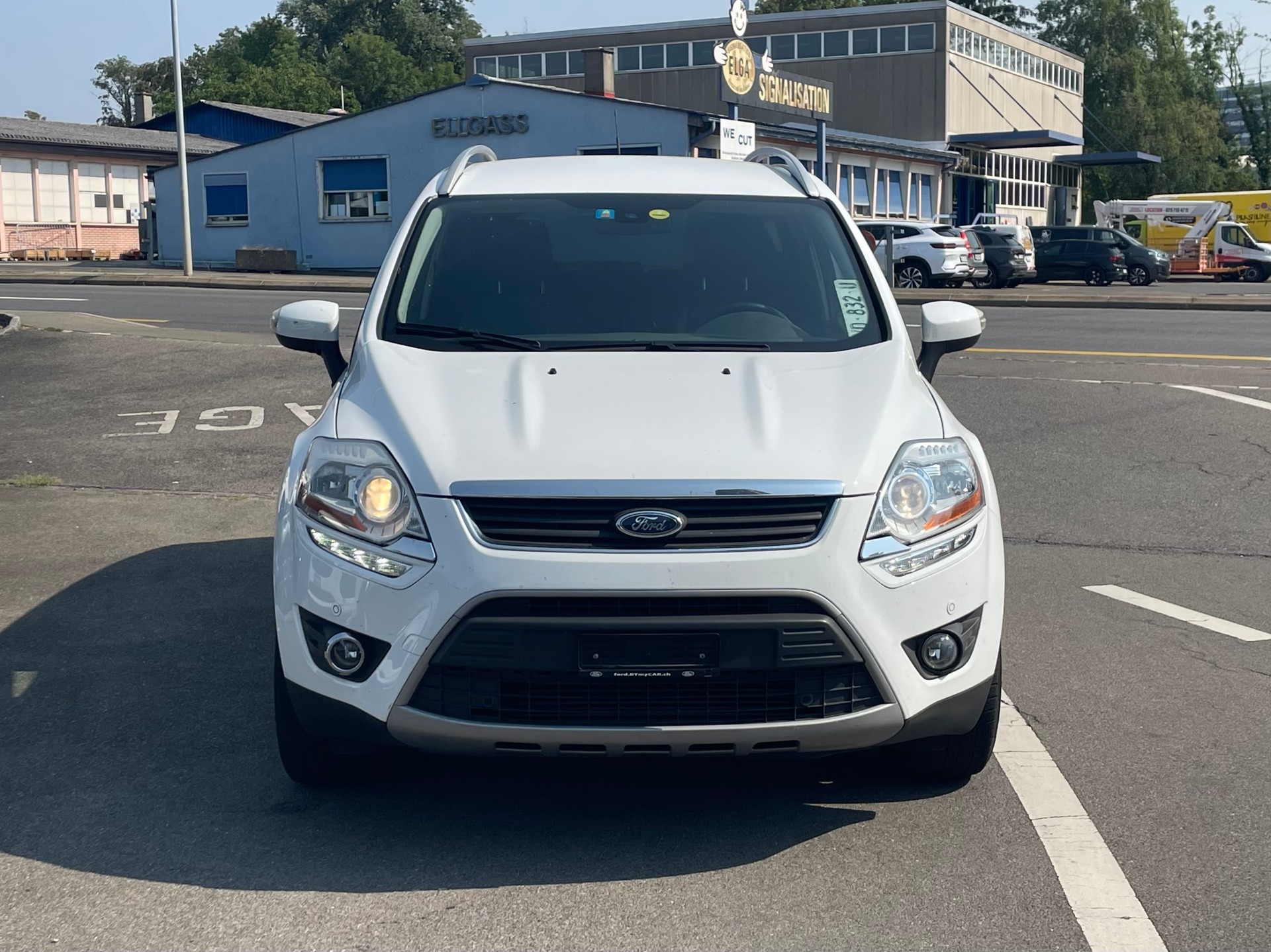 FORD Kuga 2.0 TDCi Carving 4WD PowerShift-showroom-element-1