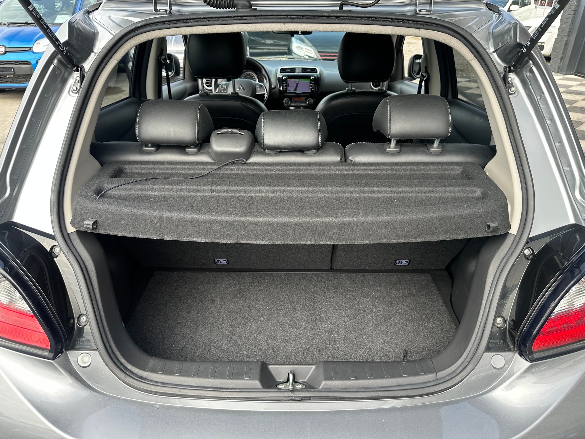 MITSUBISHI Space Star 1.2 Diamond CVT-image-6