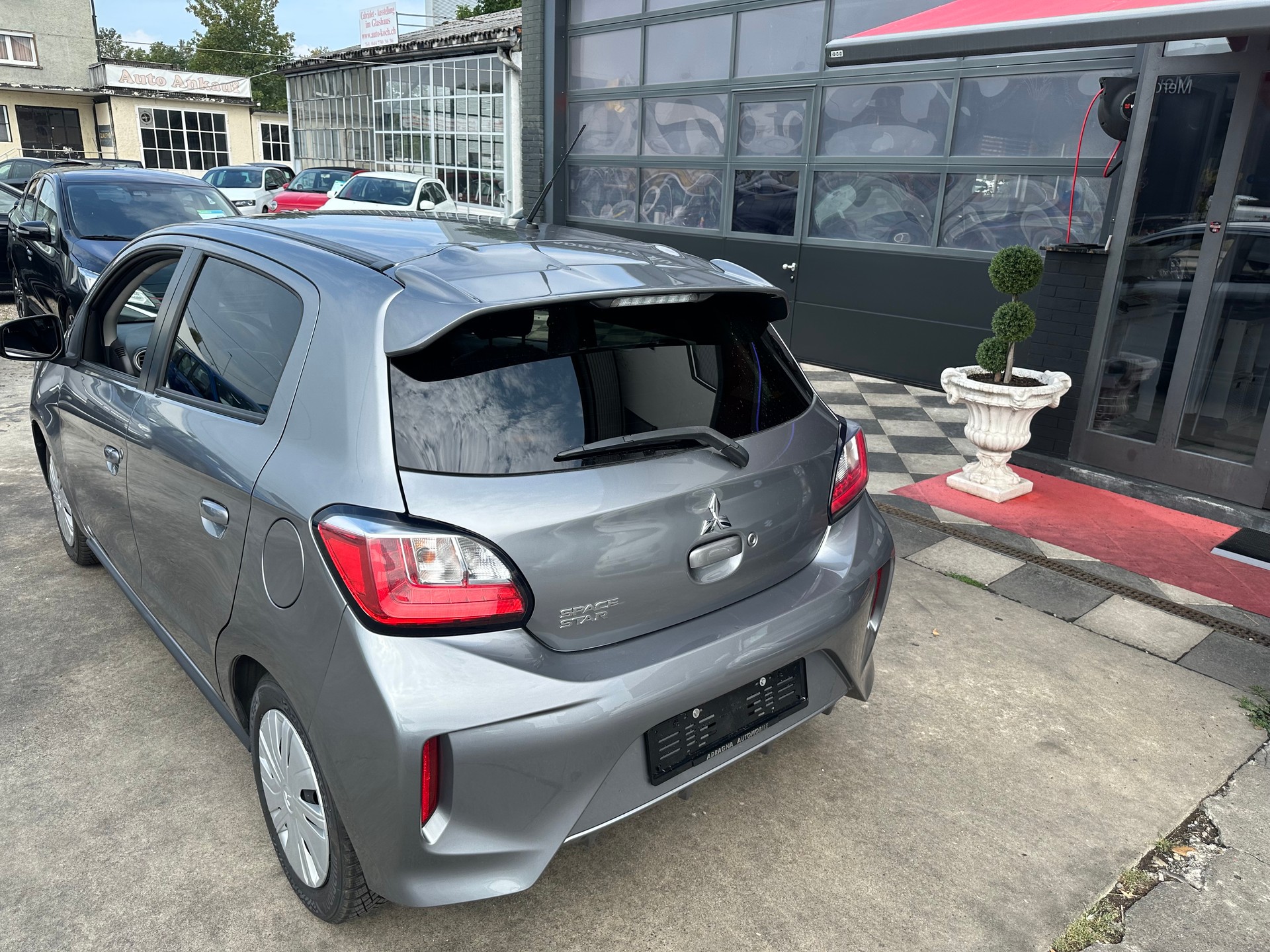 MITSUBISHI Space Star 1.2 Diamond CVT-image-2