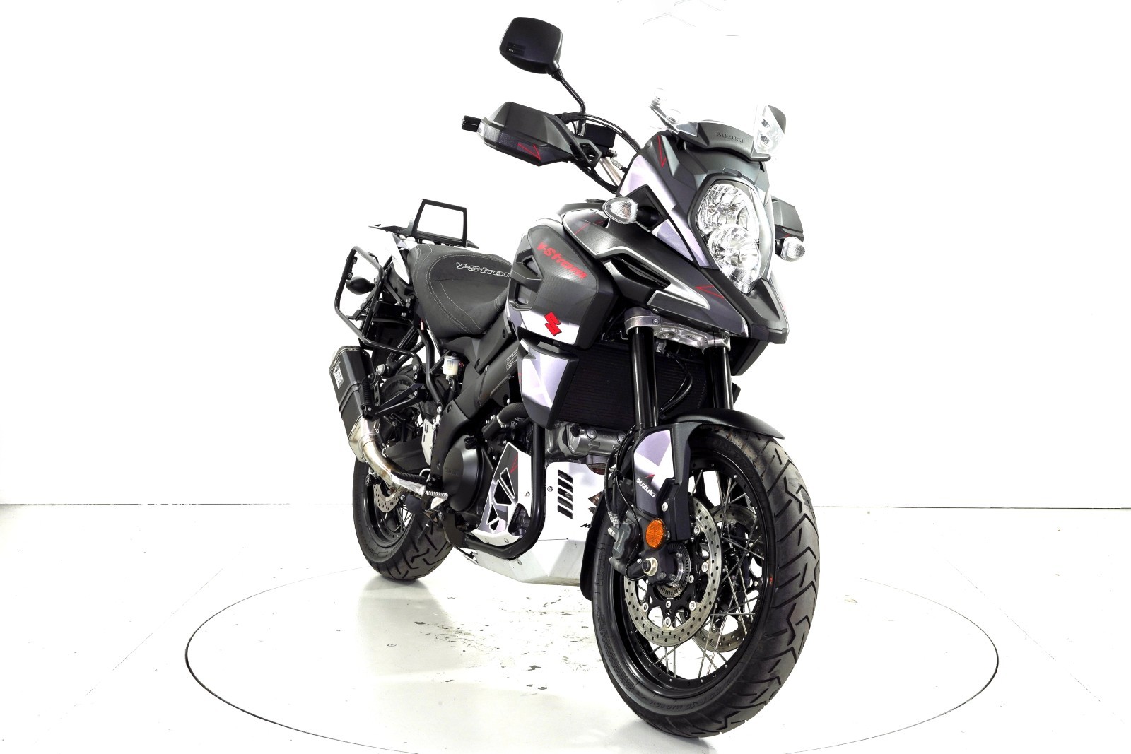 SUZUKI DL 1000 XA-showroom-element-1