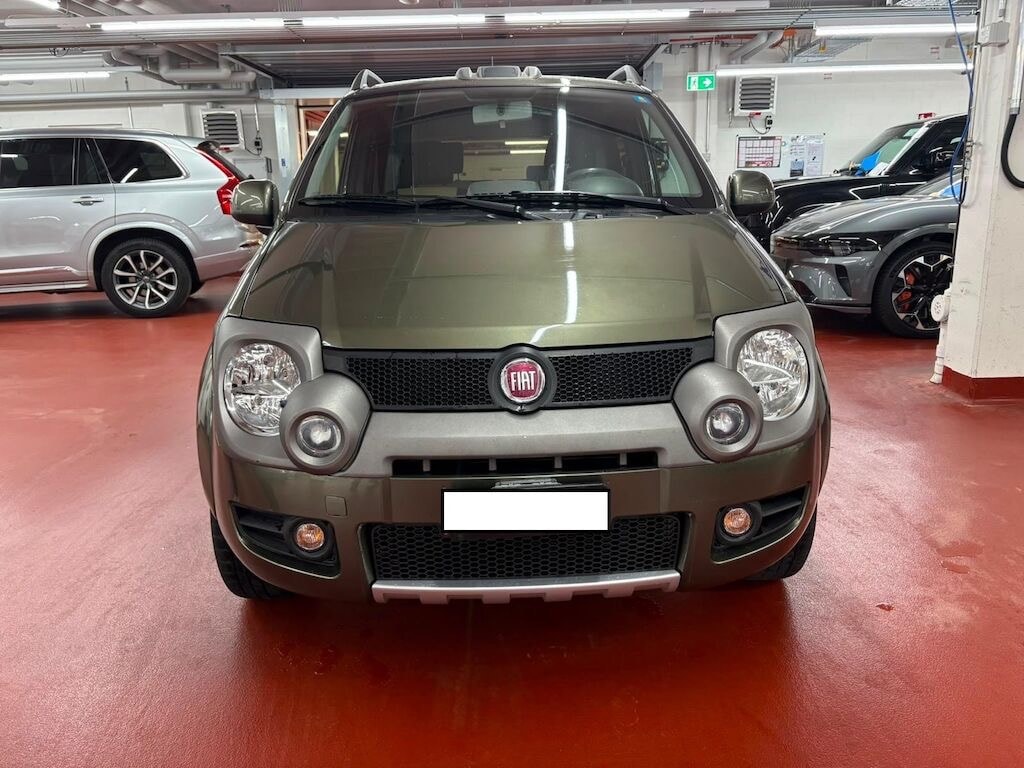 FIAT Panda 1.3 16V JTD Climbing 4x4-image-4