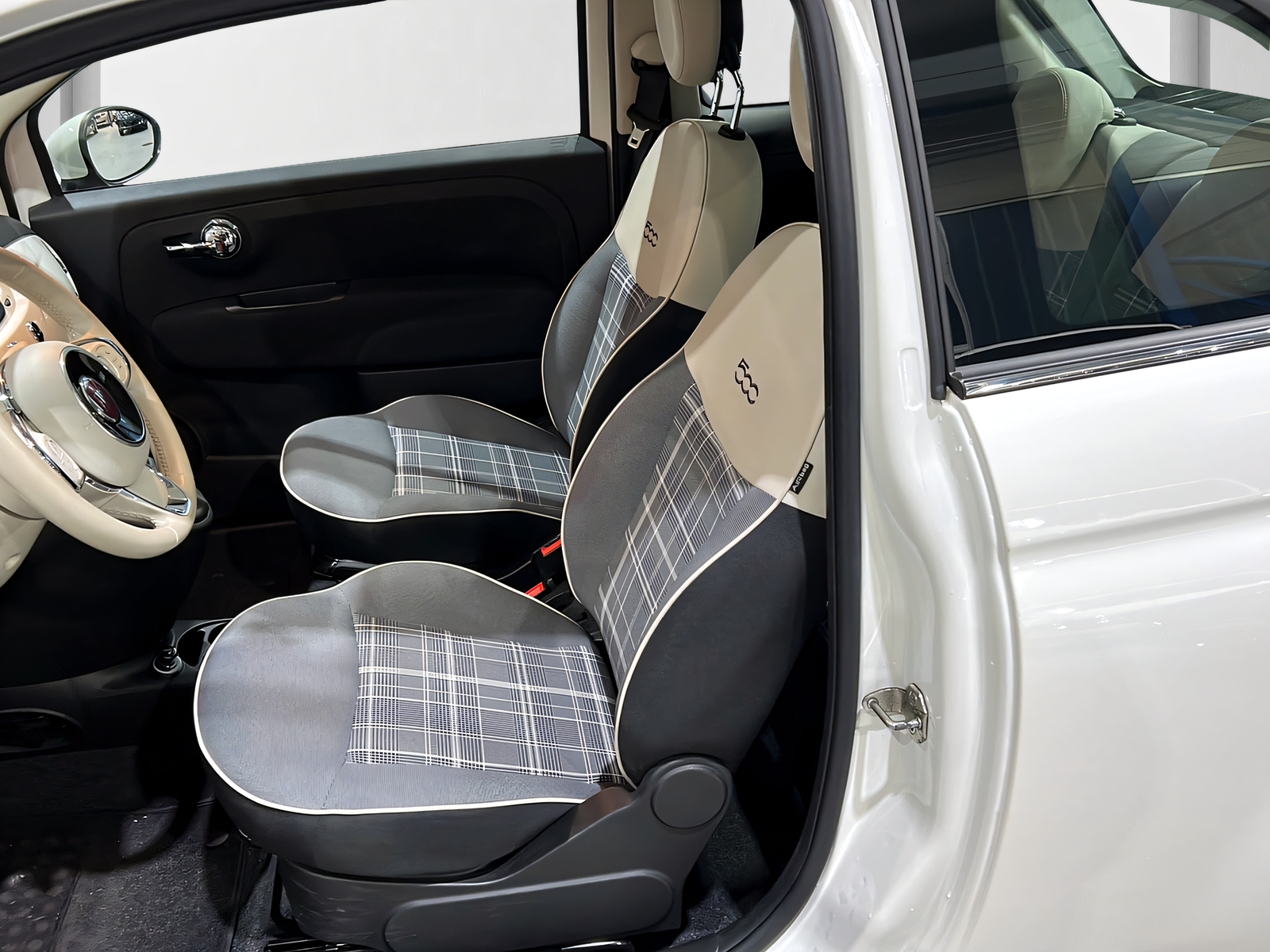 FIAT 500 0.9 Twinair Lounge**Pano,Tempomat,CH Auslieferung,Ab MFK**-image-7